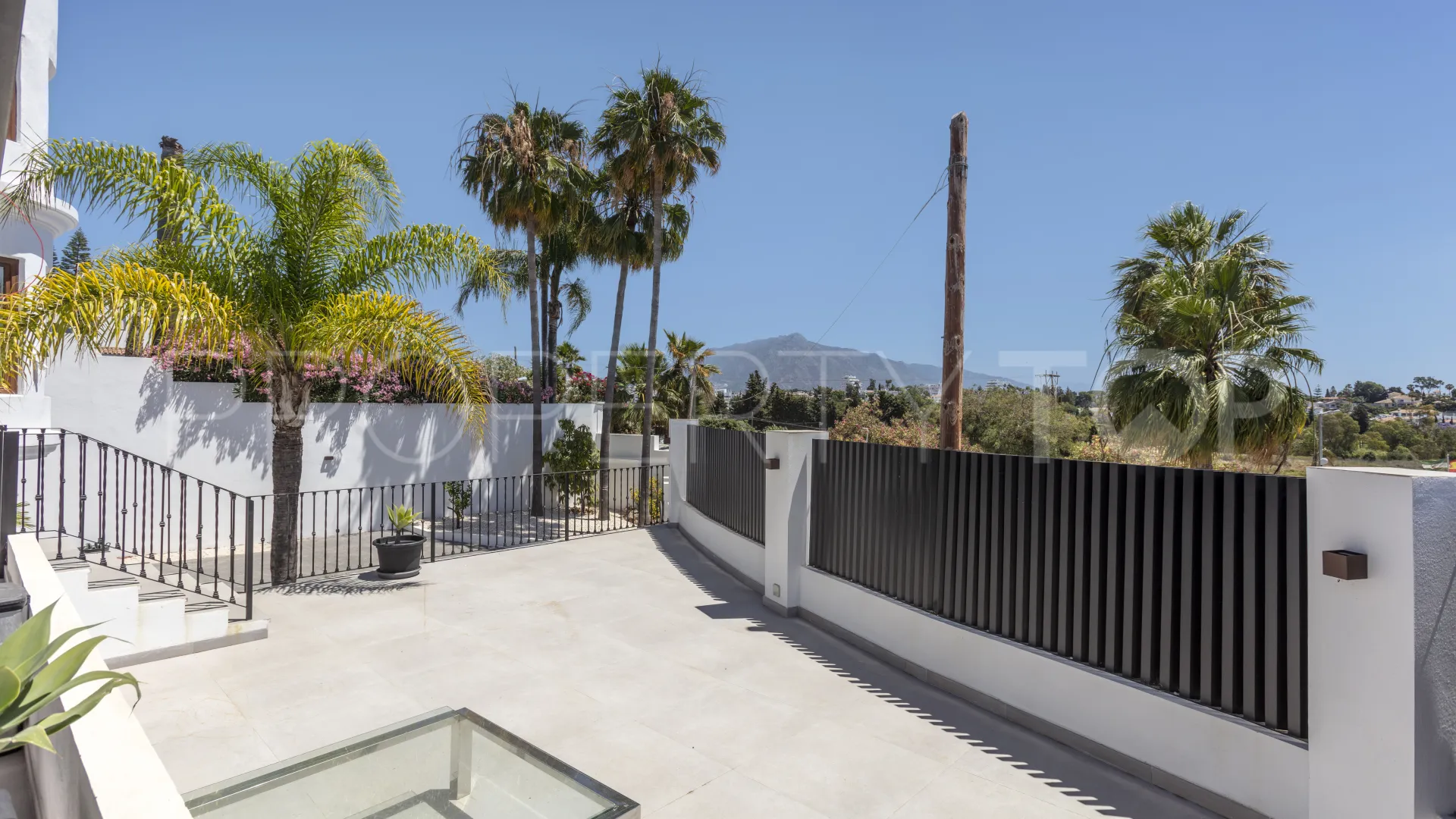 Villa with 6 bedrooms for sale in Monte Biarritz