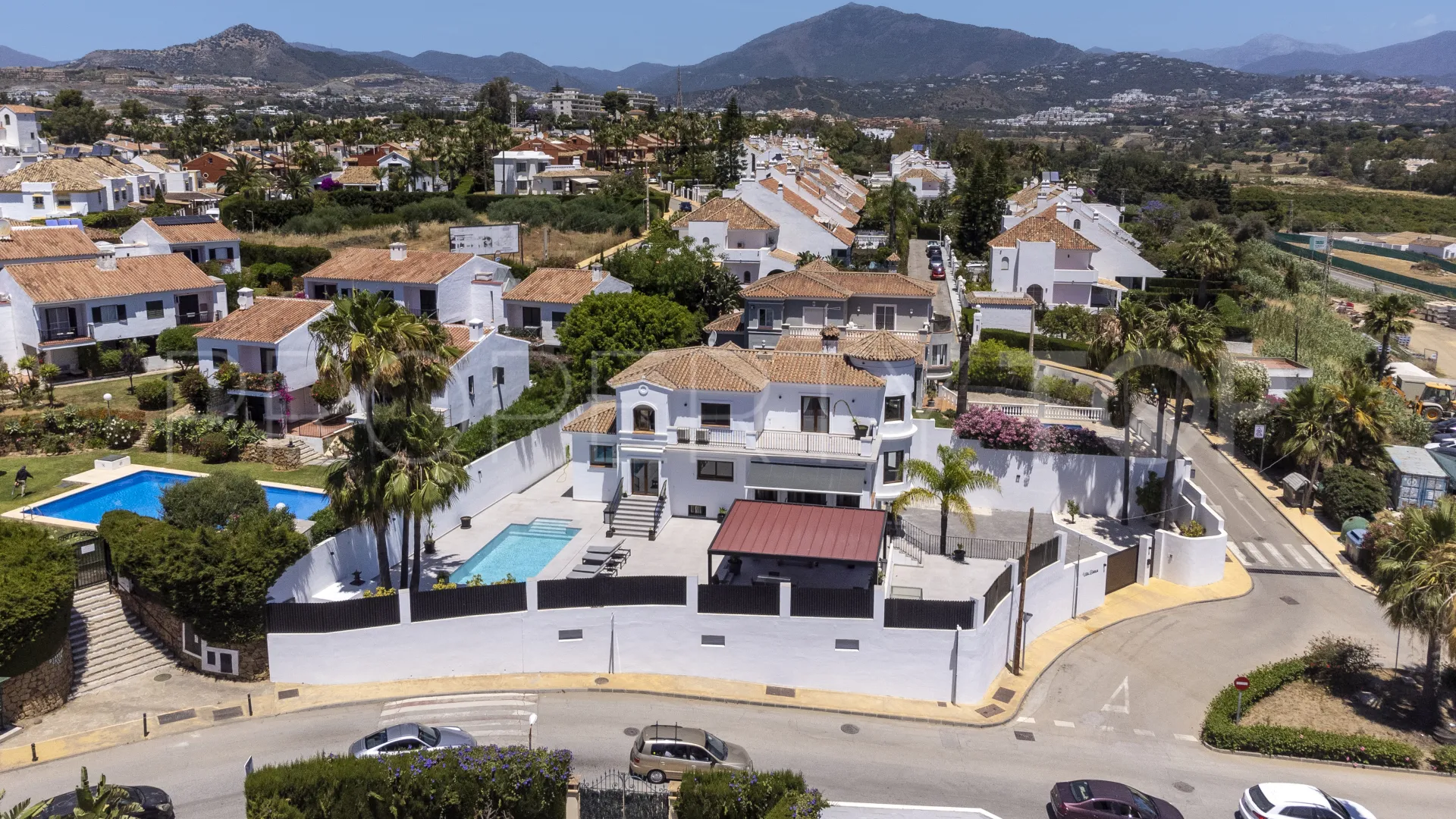 Villa with 6 bedrooms for sale in Monte Biarritz
