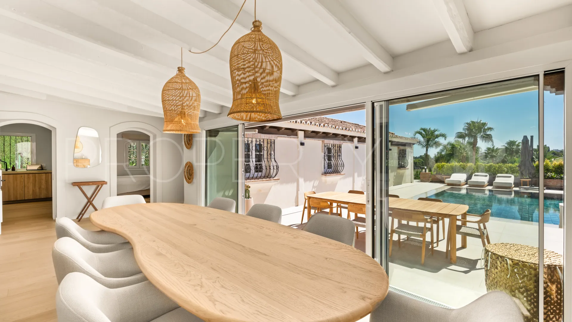 Se vende villa en Paraiso Alto
