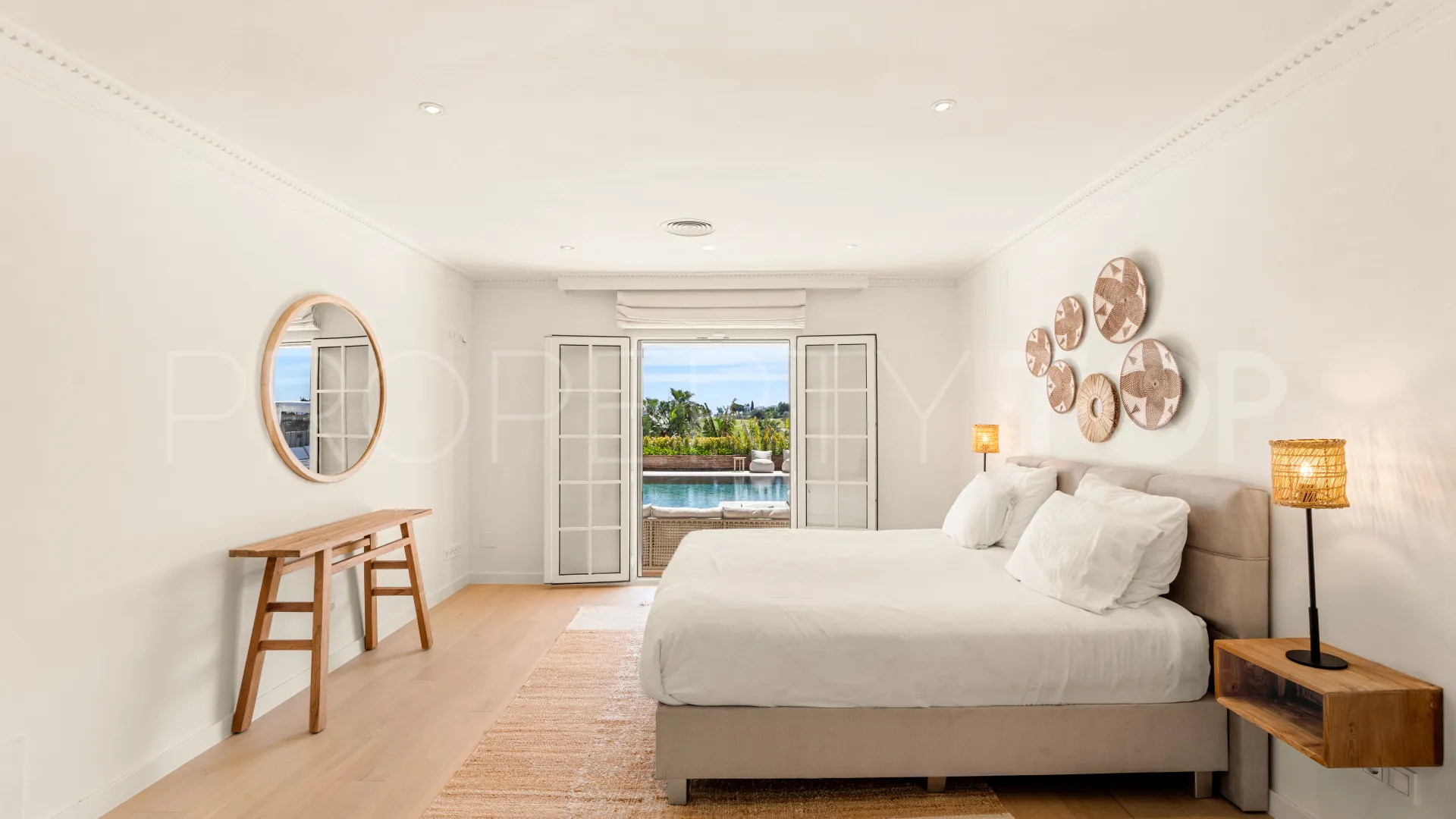 Se vende villa en Paraiso Alto