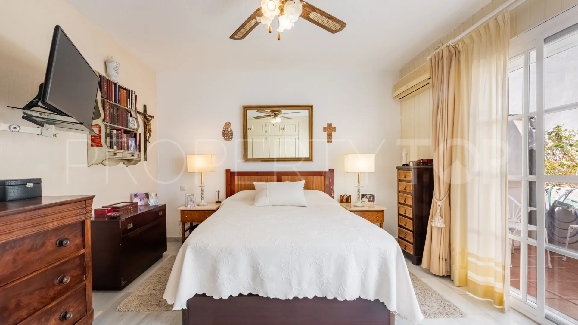 Town house for sale in Bel Air