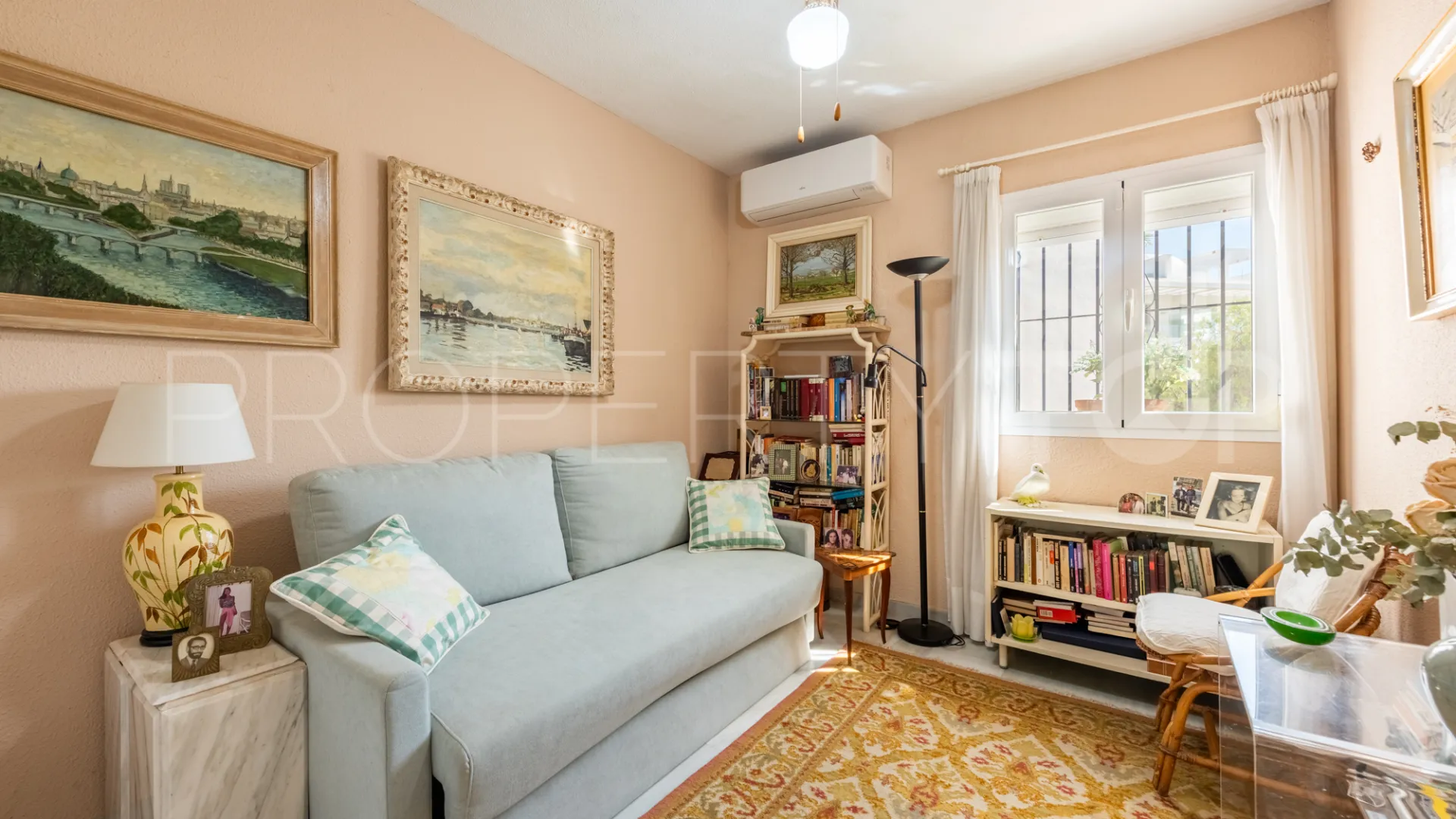 Town house for sale in Bel Air