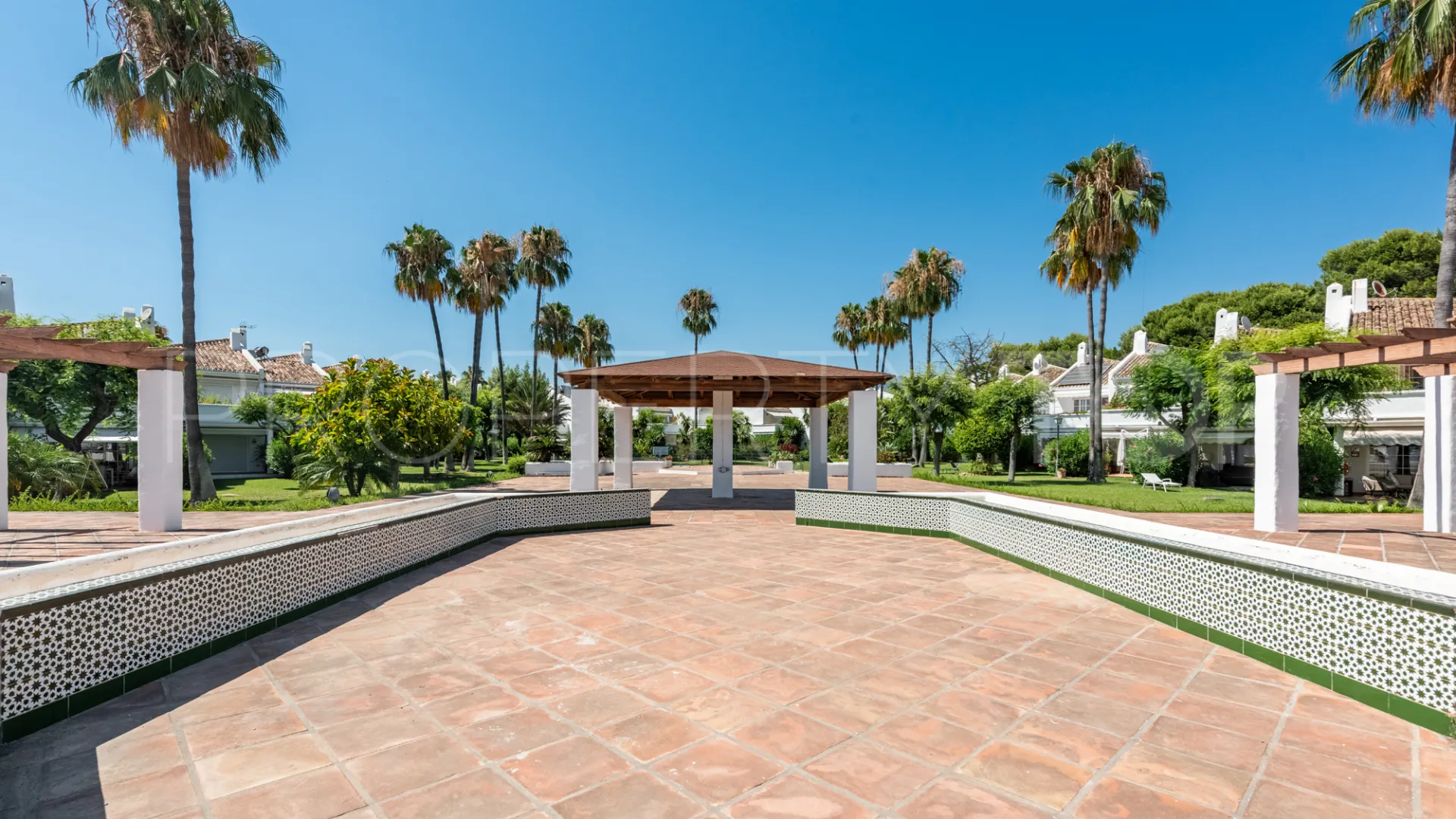 Town house for sale in Bel Air