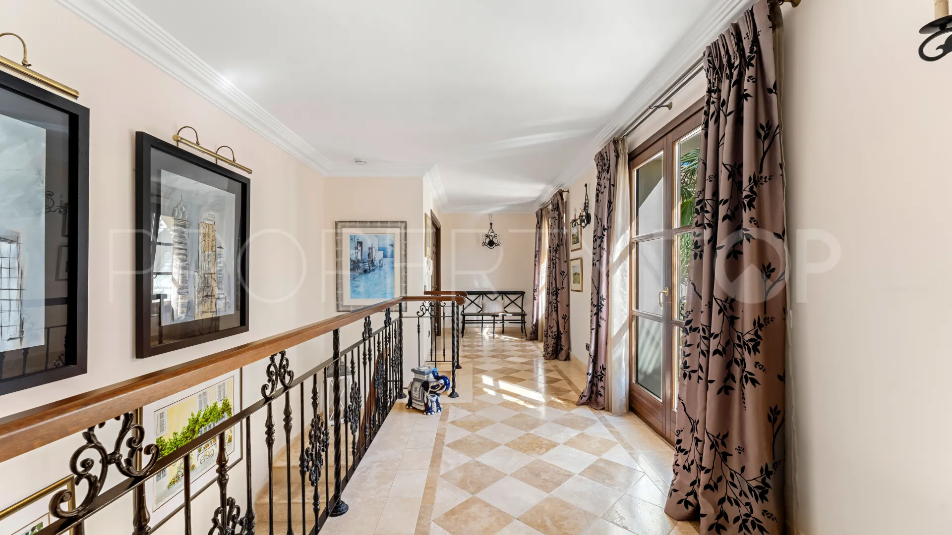 For sale villa in El Velerin
