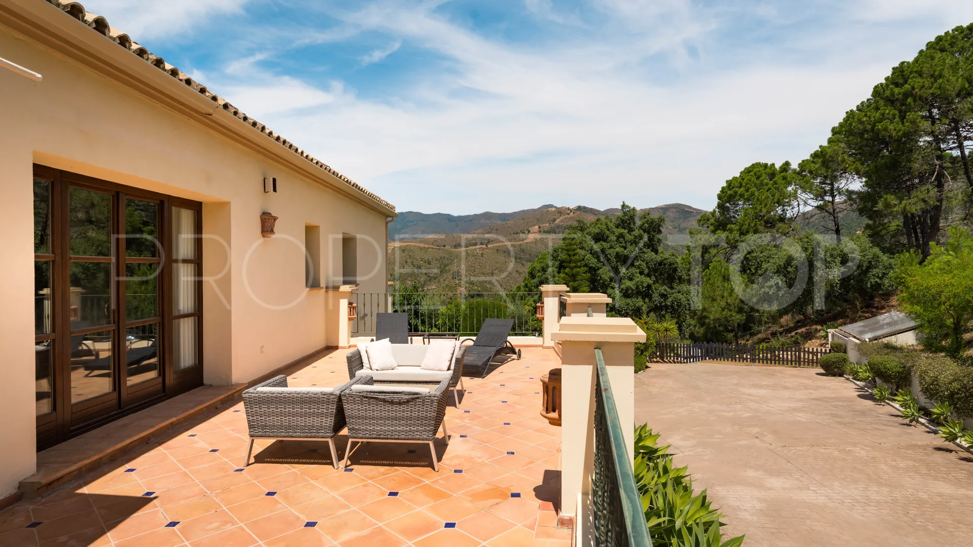 For sale villa in El Velerin