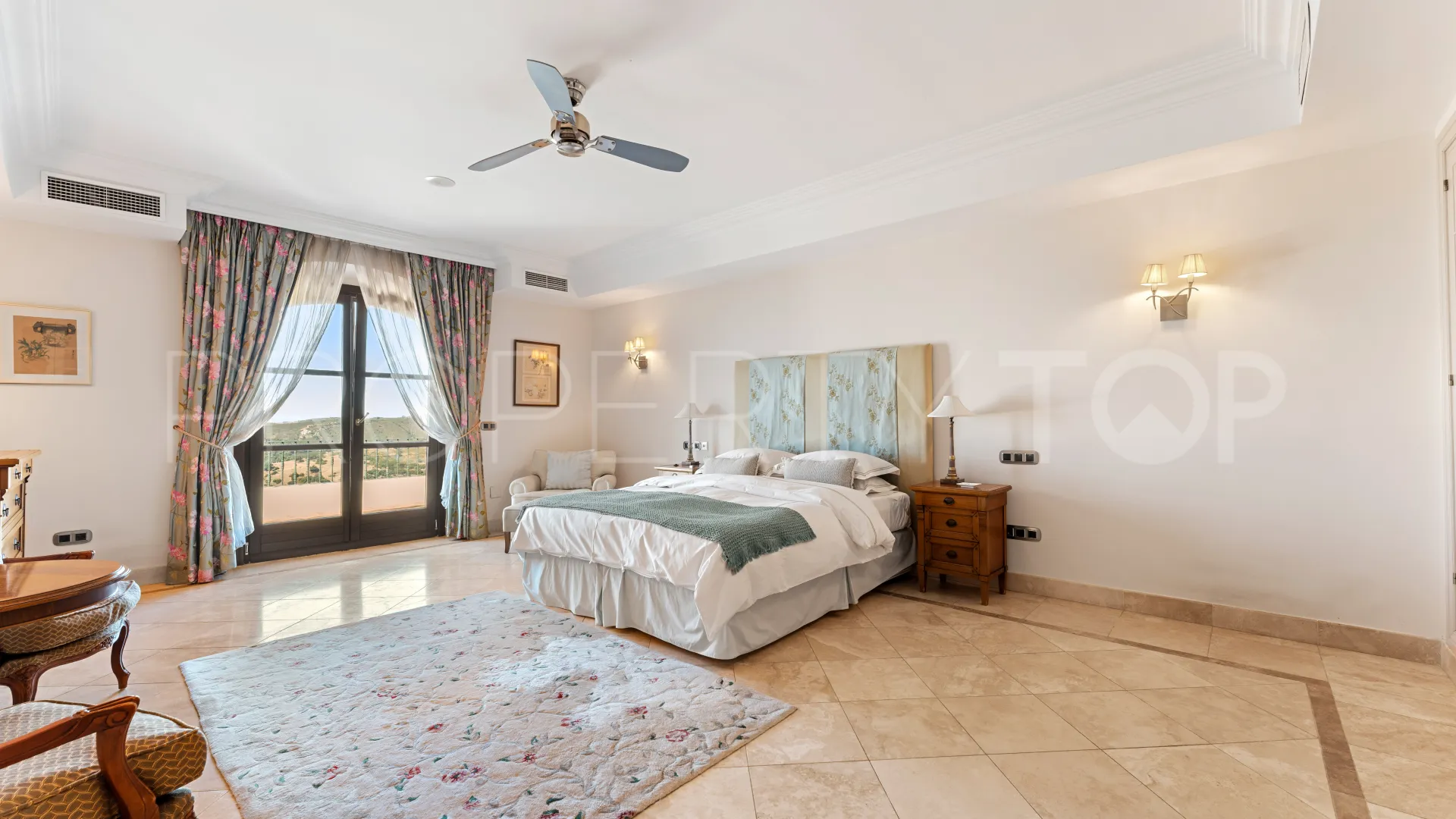 For sale villa in El Velerin