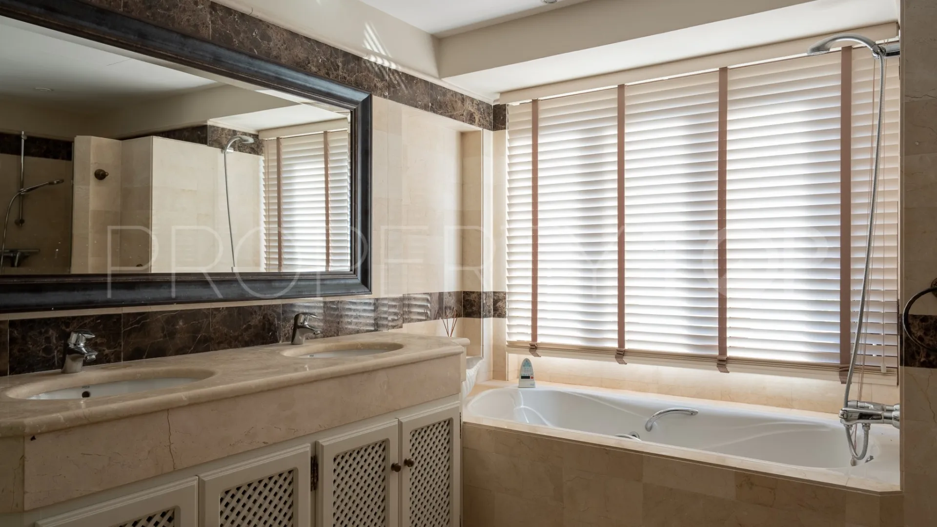 Villa for sale in El Rosario