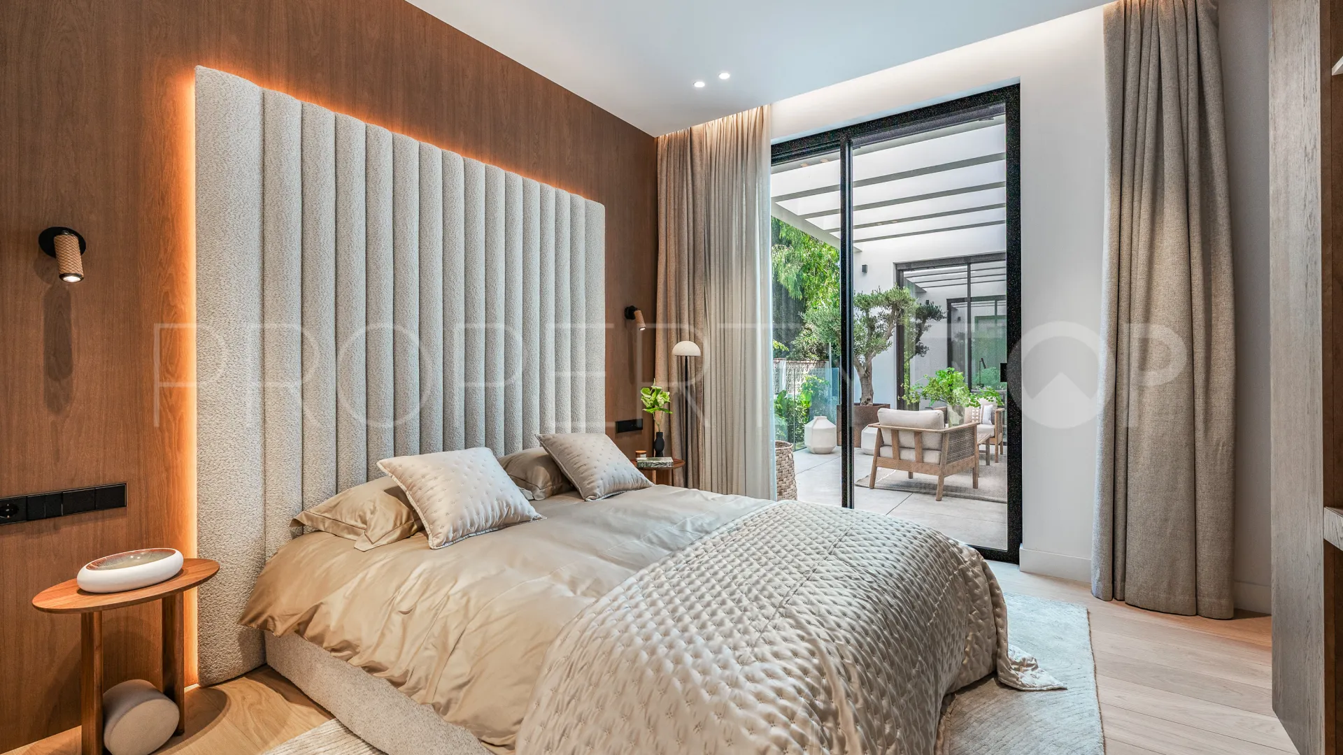 Comprar villa en Marbesa de 6 dormitorios