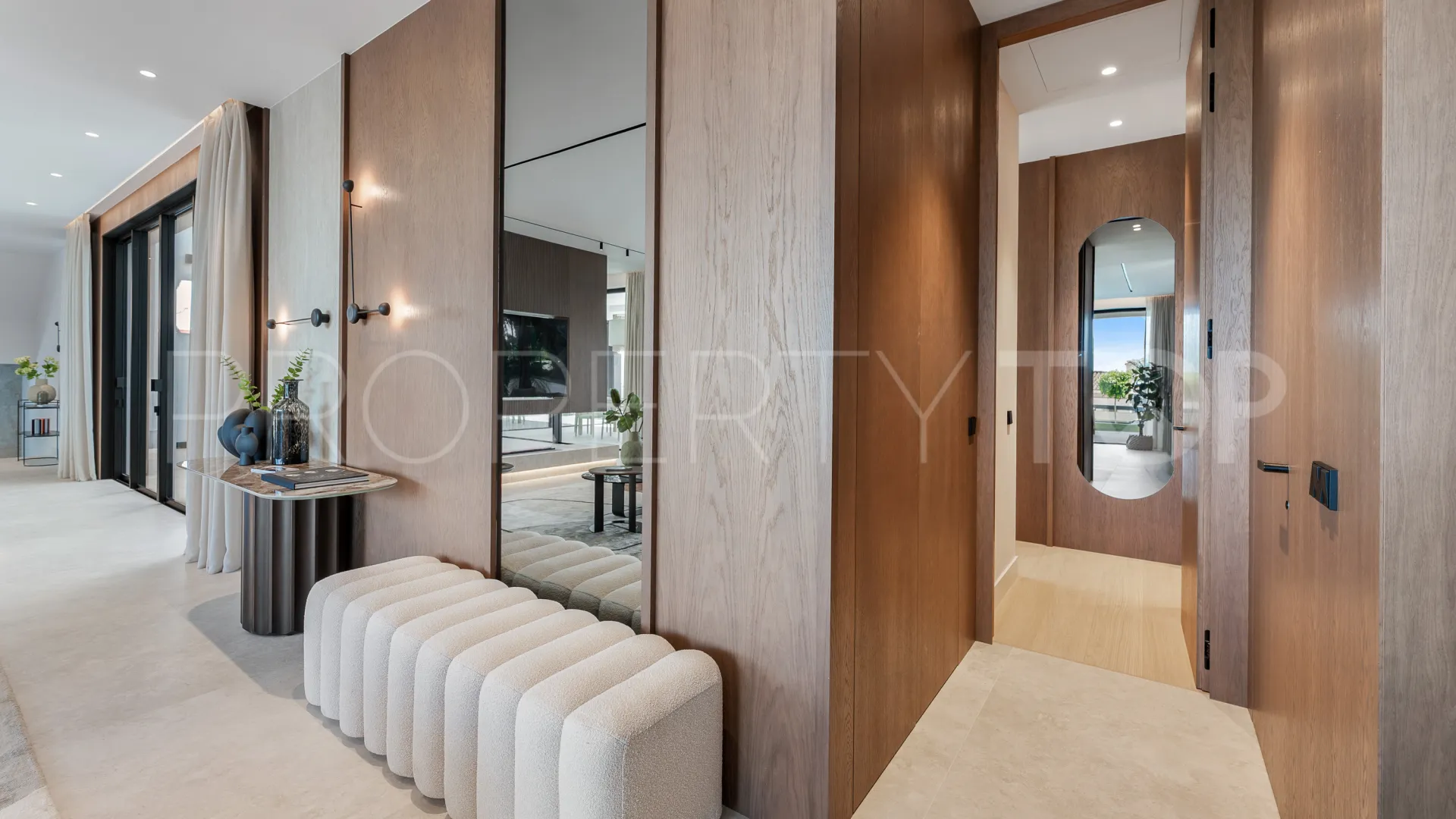 Comprar villa en Marbesa de 6 dormitorios