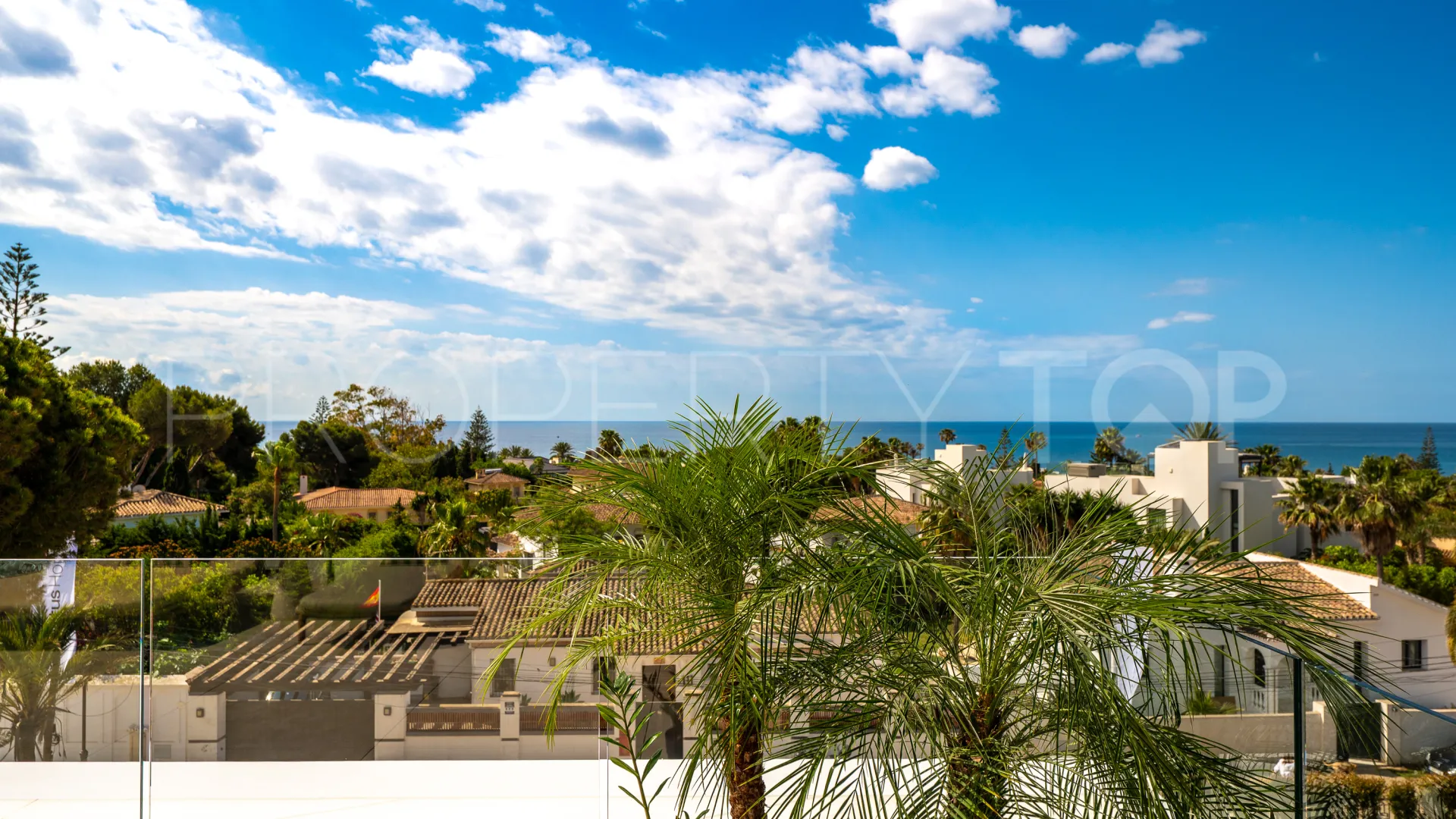 Comprar villa en Marbesa de 6 dormitorios