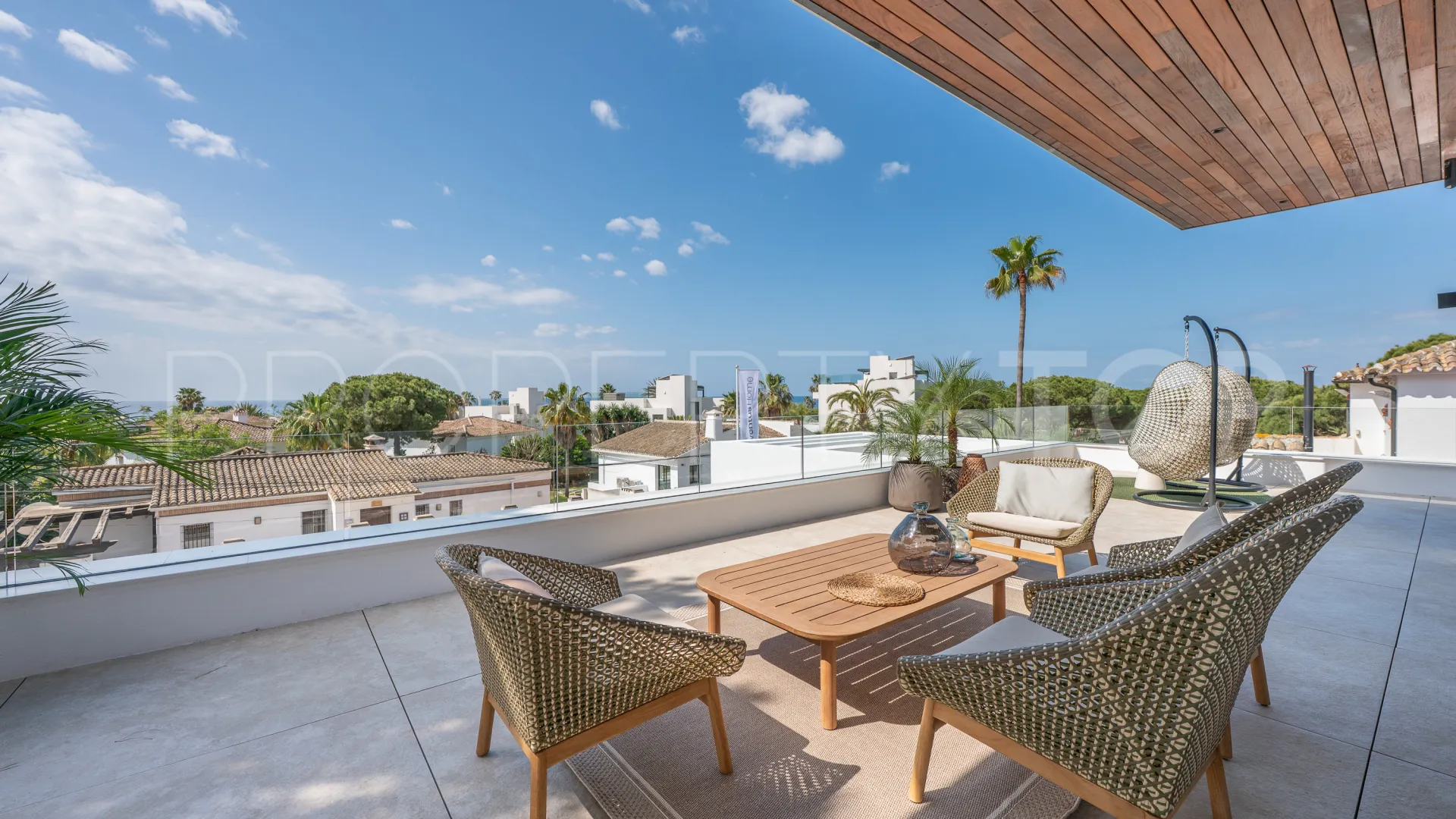 Comprar villa en Marbesa de 6 dormitorios