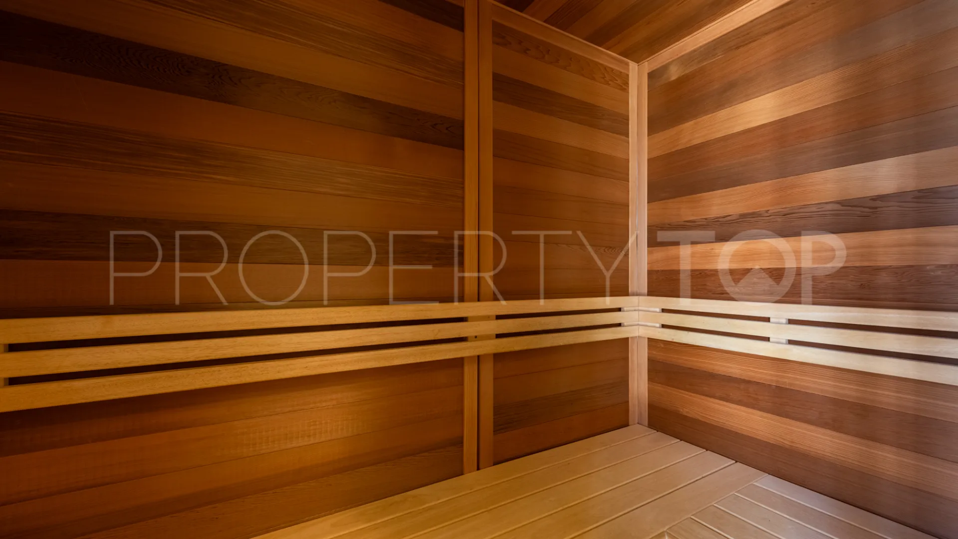 Comprar villa en Atalaya Golf