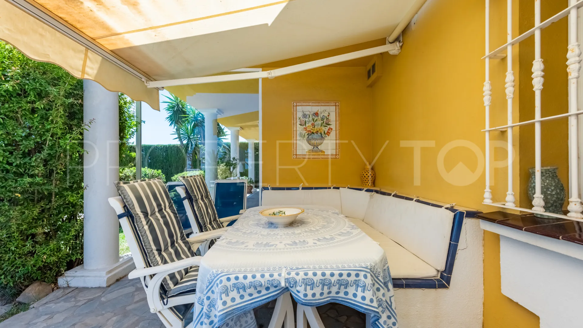 Comprar villa en Atalaya Golf