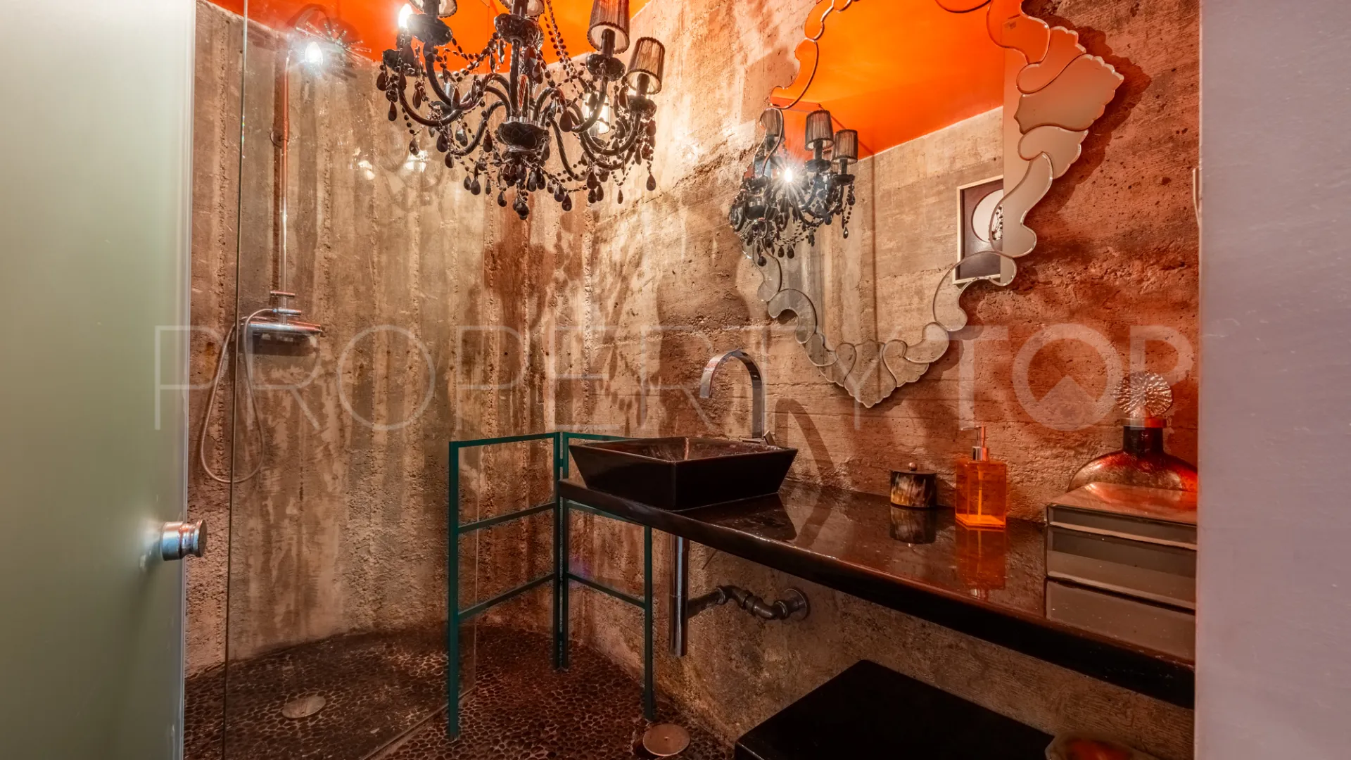 For sale Nueva Atalaya villa with 5 bedrooms
