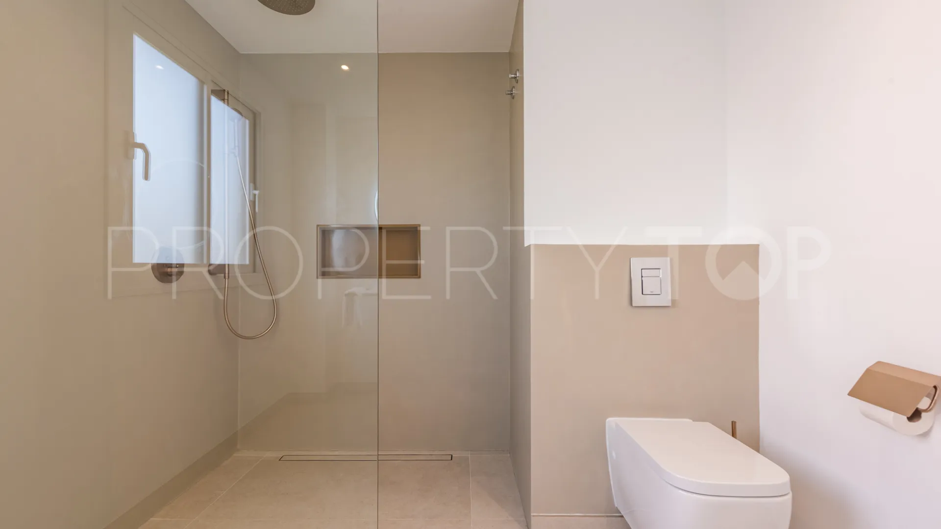 Las lomas del Conde Luque penthouse for sale
