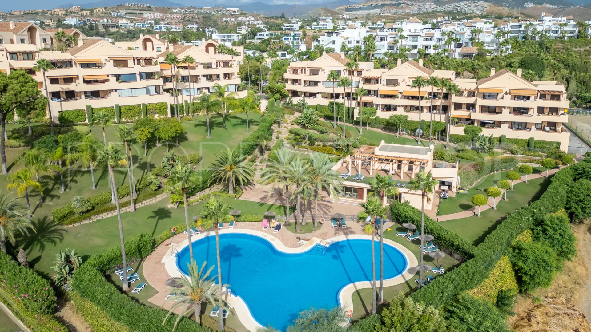 Las lomas del Conde Luque penthouse for sale