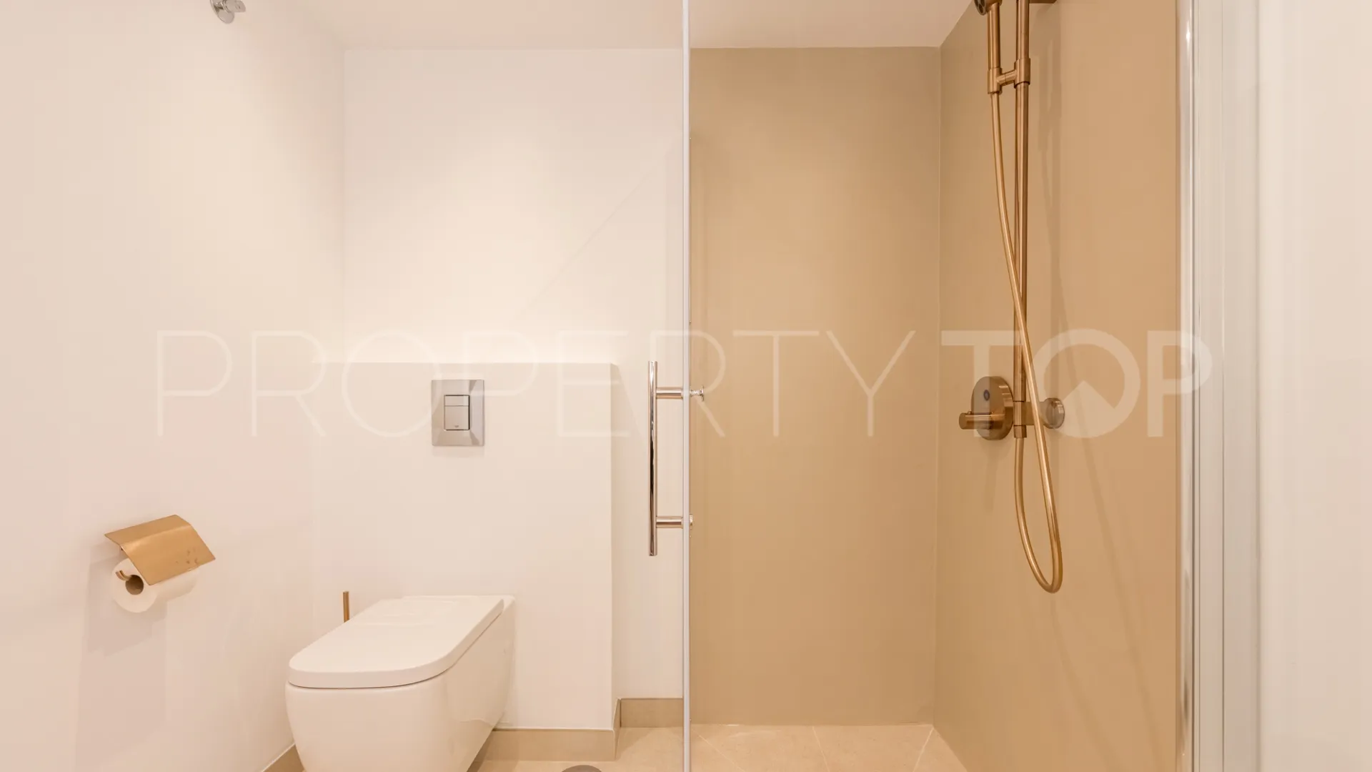 Las lomas del Conde Luque penthouse for sale