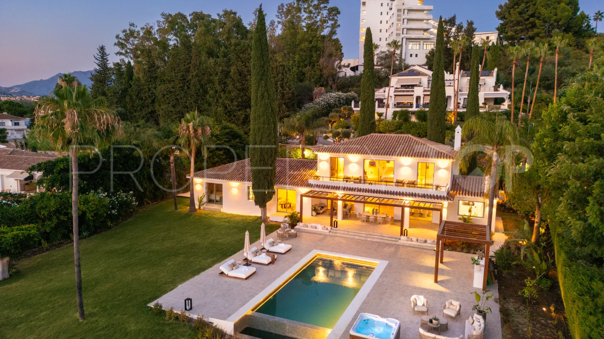 El Paraiso, villa en venta