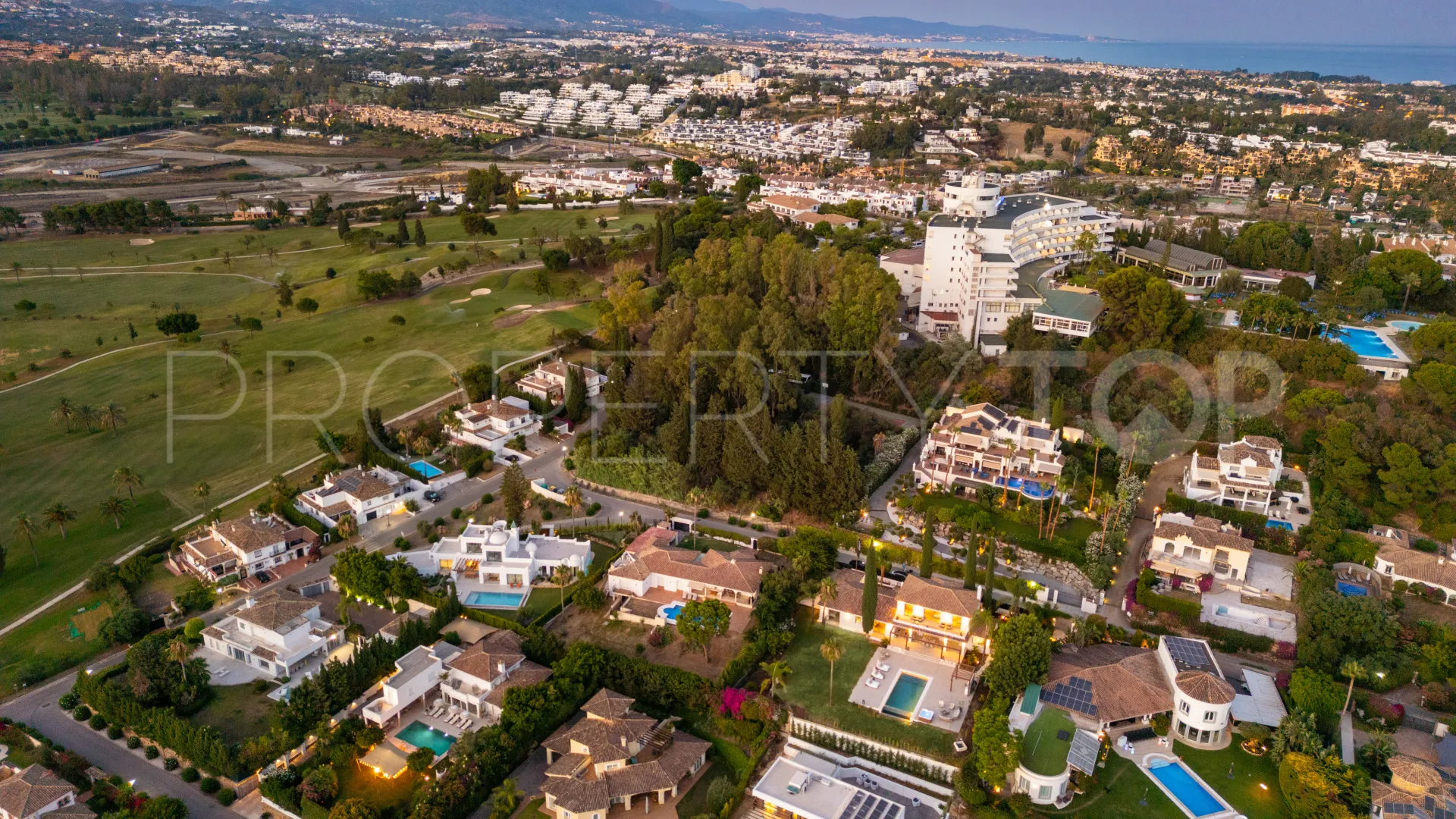El Paraiso, villa en venta
