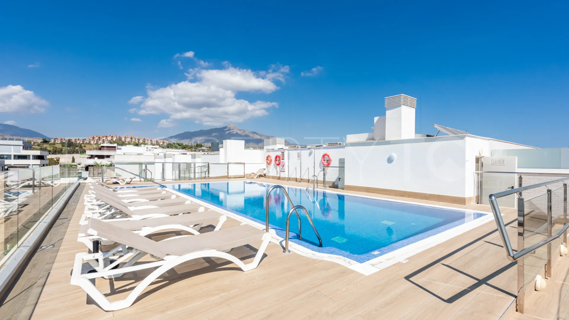 Buy 2 bedrooms apartment in La Campana