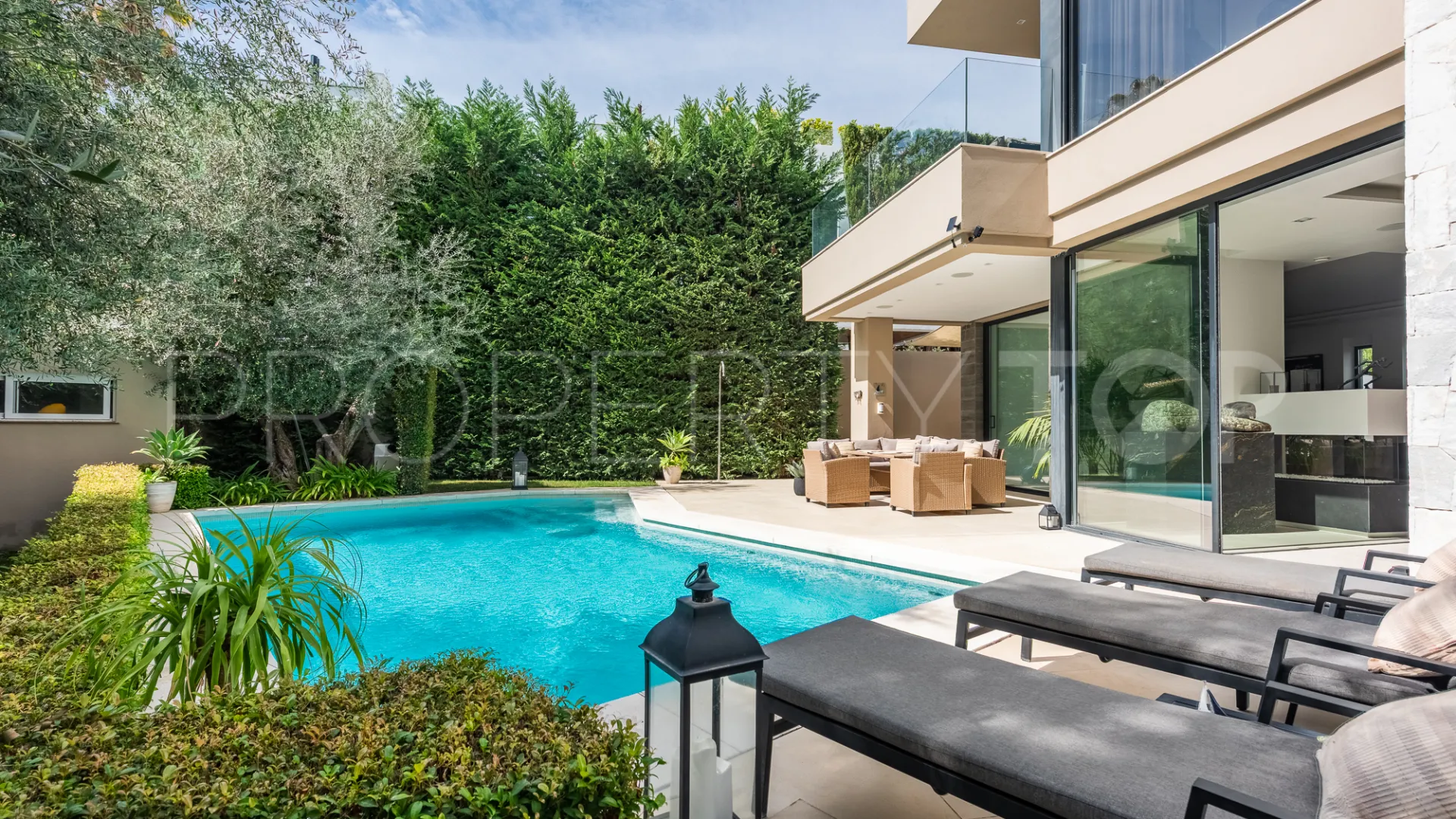 For sale villa in Casablanca