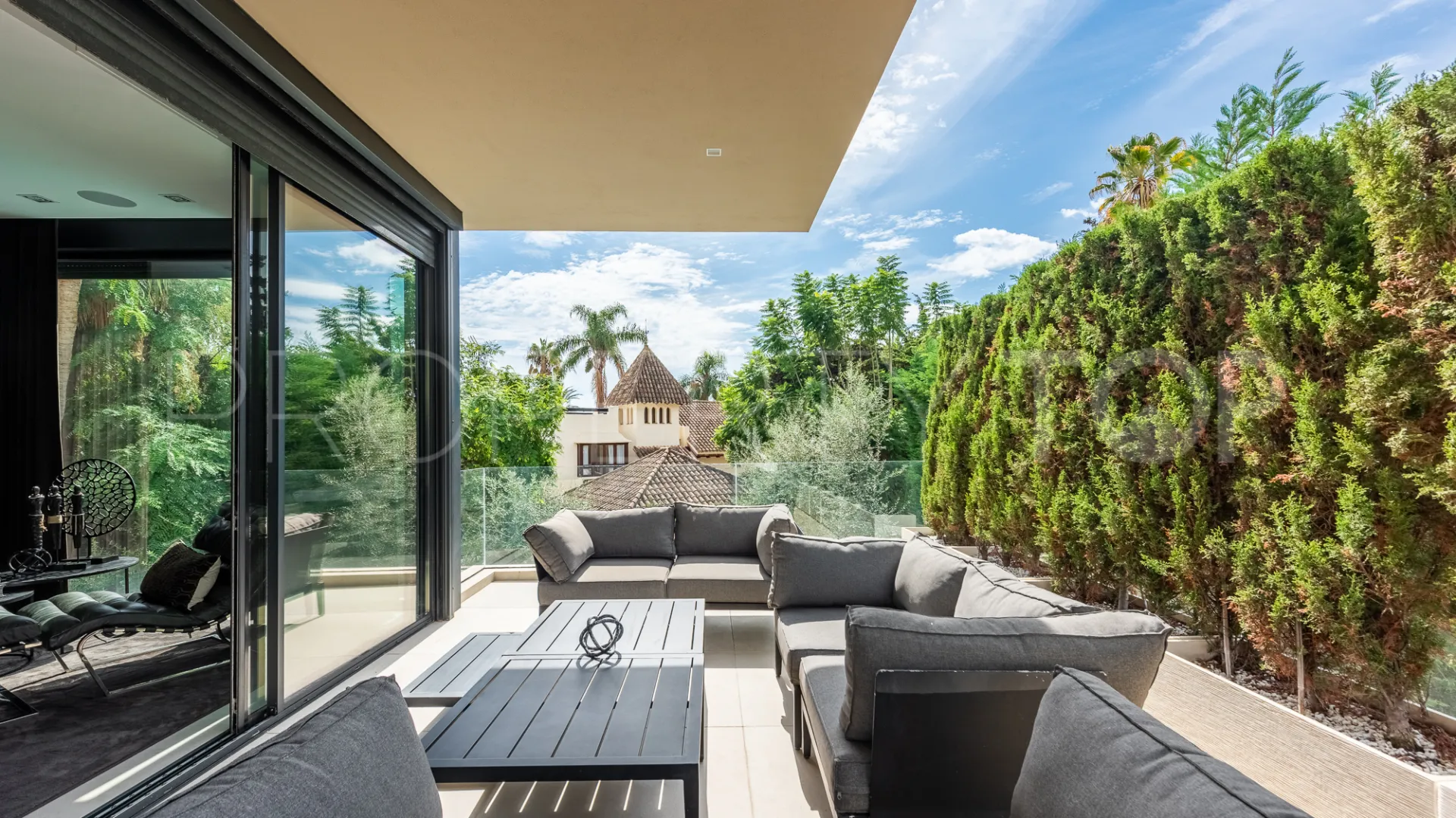 For sale villa in Casablanca