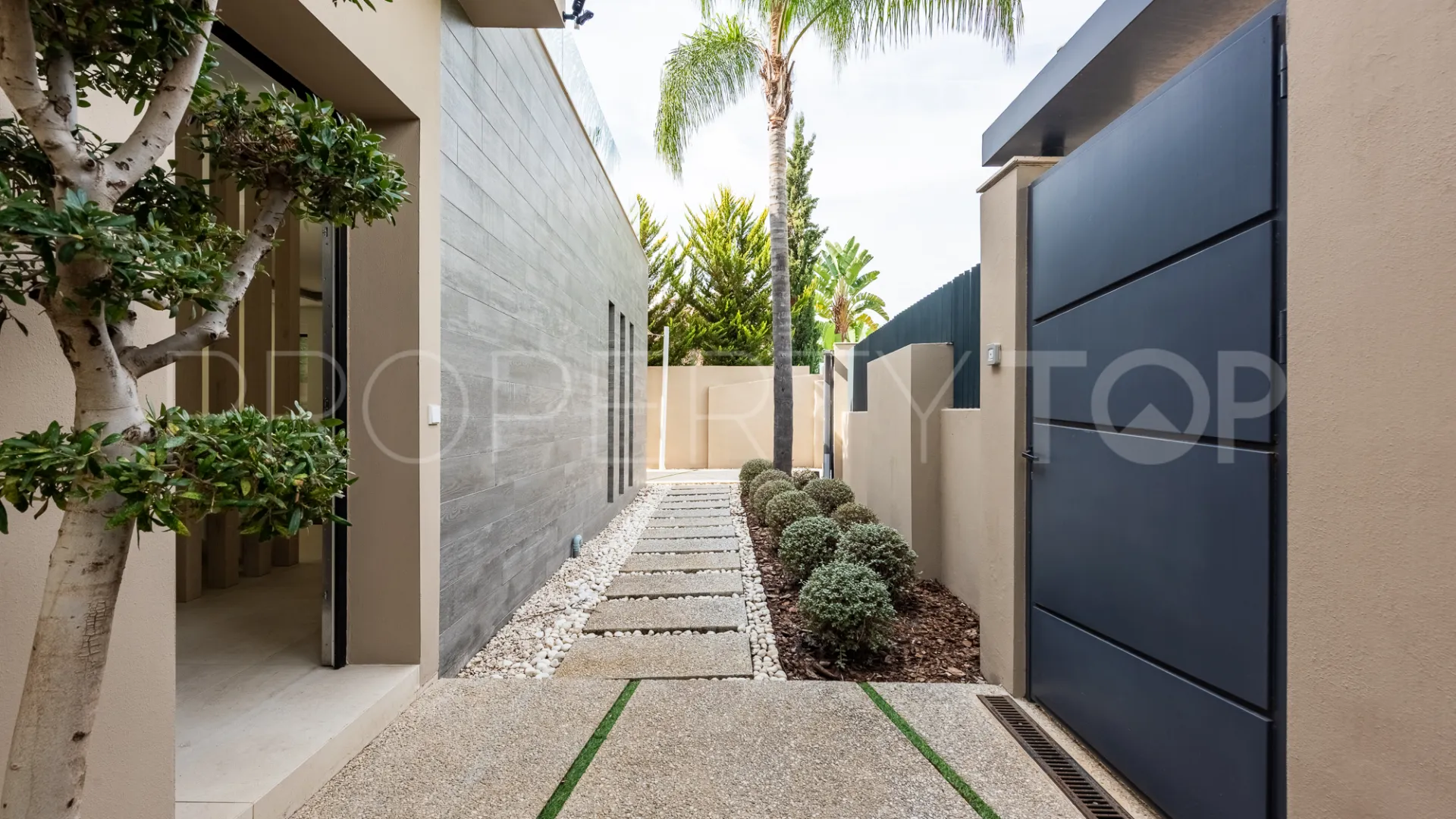 For sale villa in Casablanca