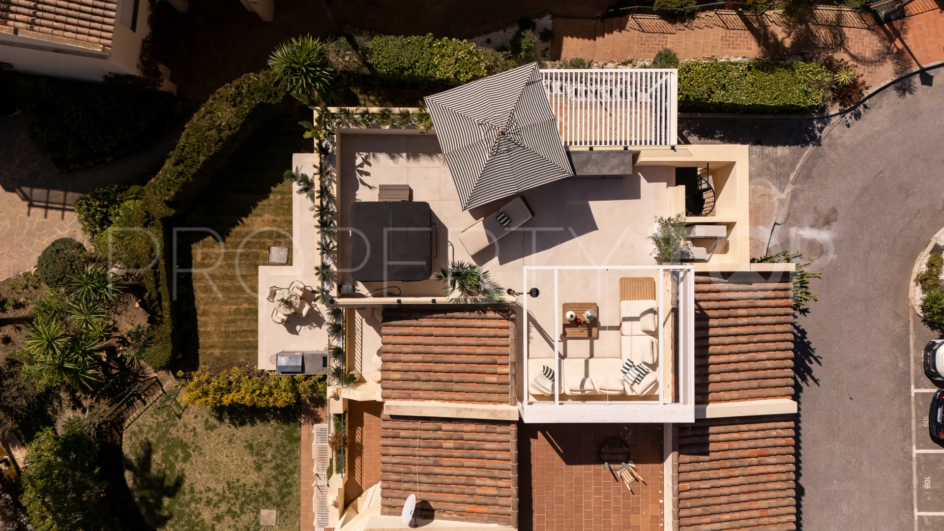 Buy town house in La Quinta Hills