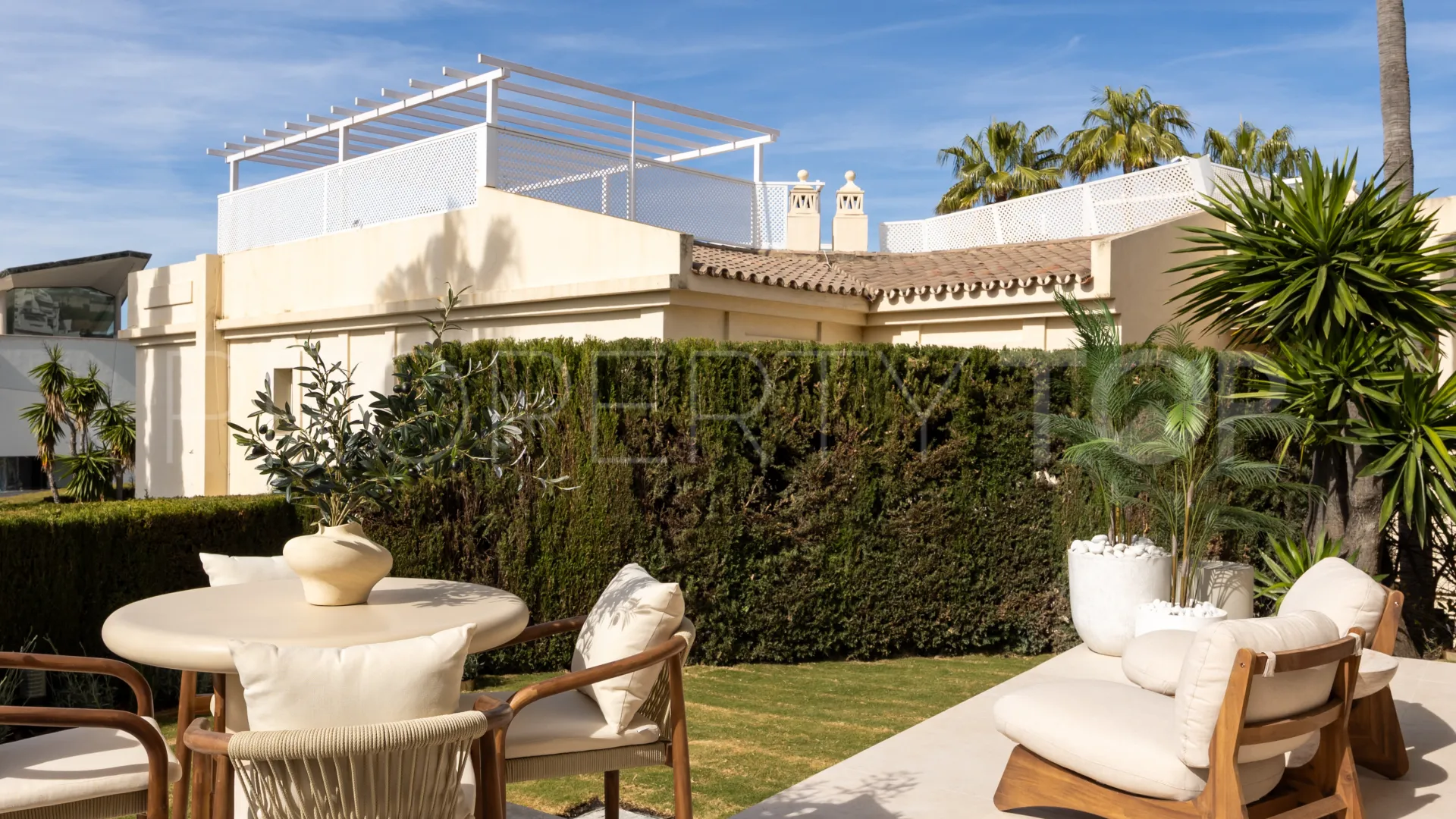 Buy town house in La Quinta Hills