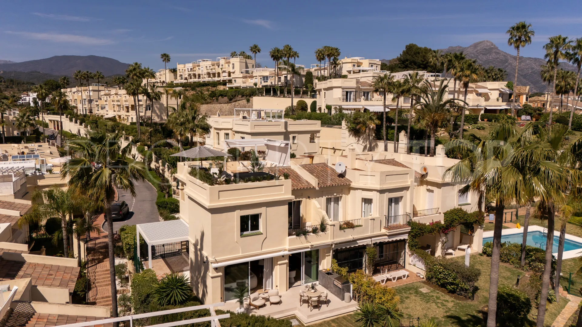Buy town house in La Quinta Hills