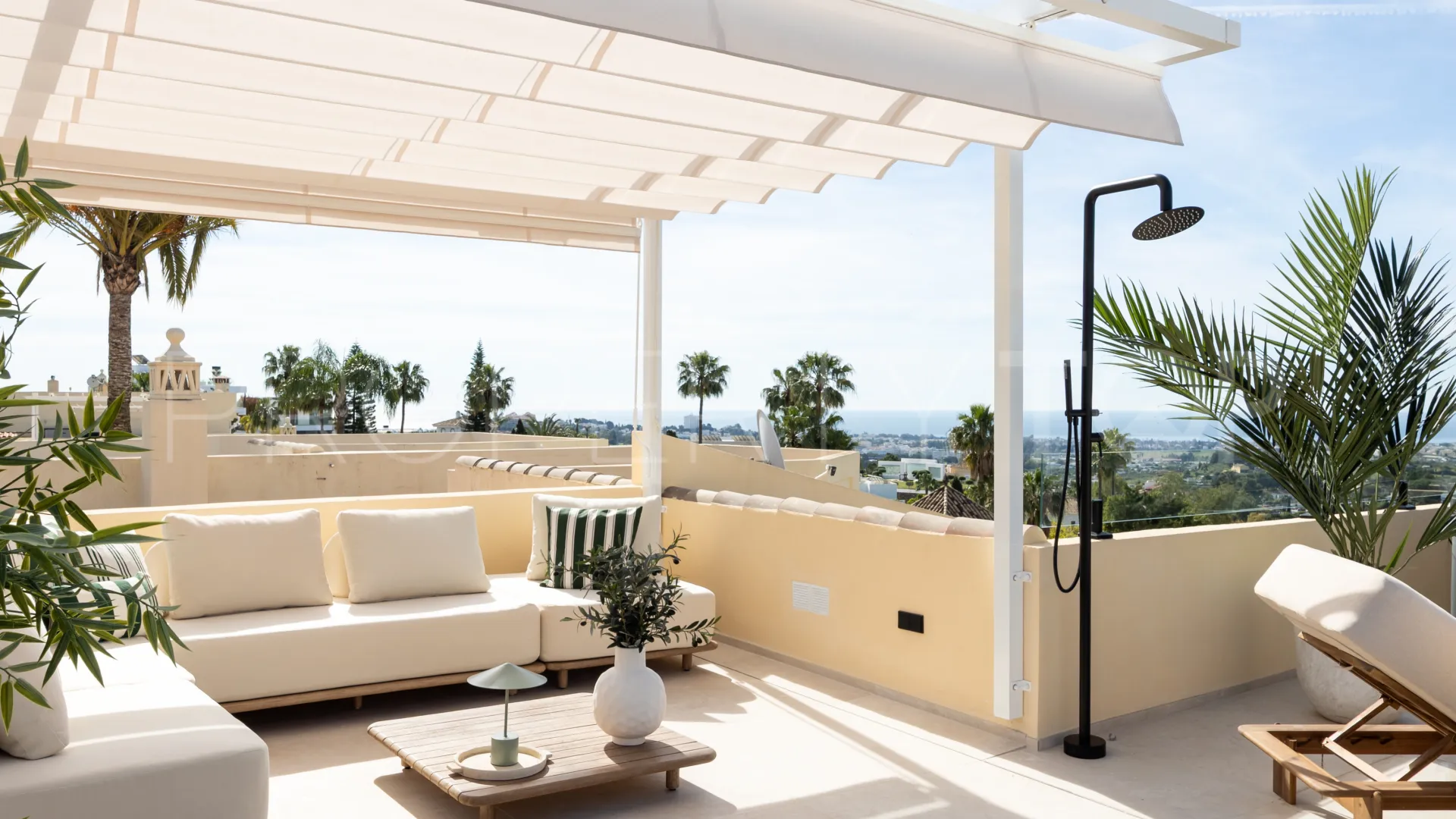 Buy town house in La Quinta Hills