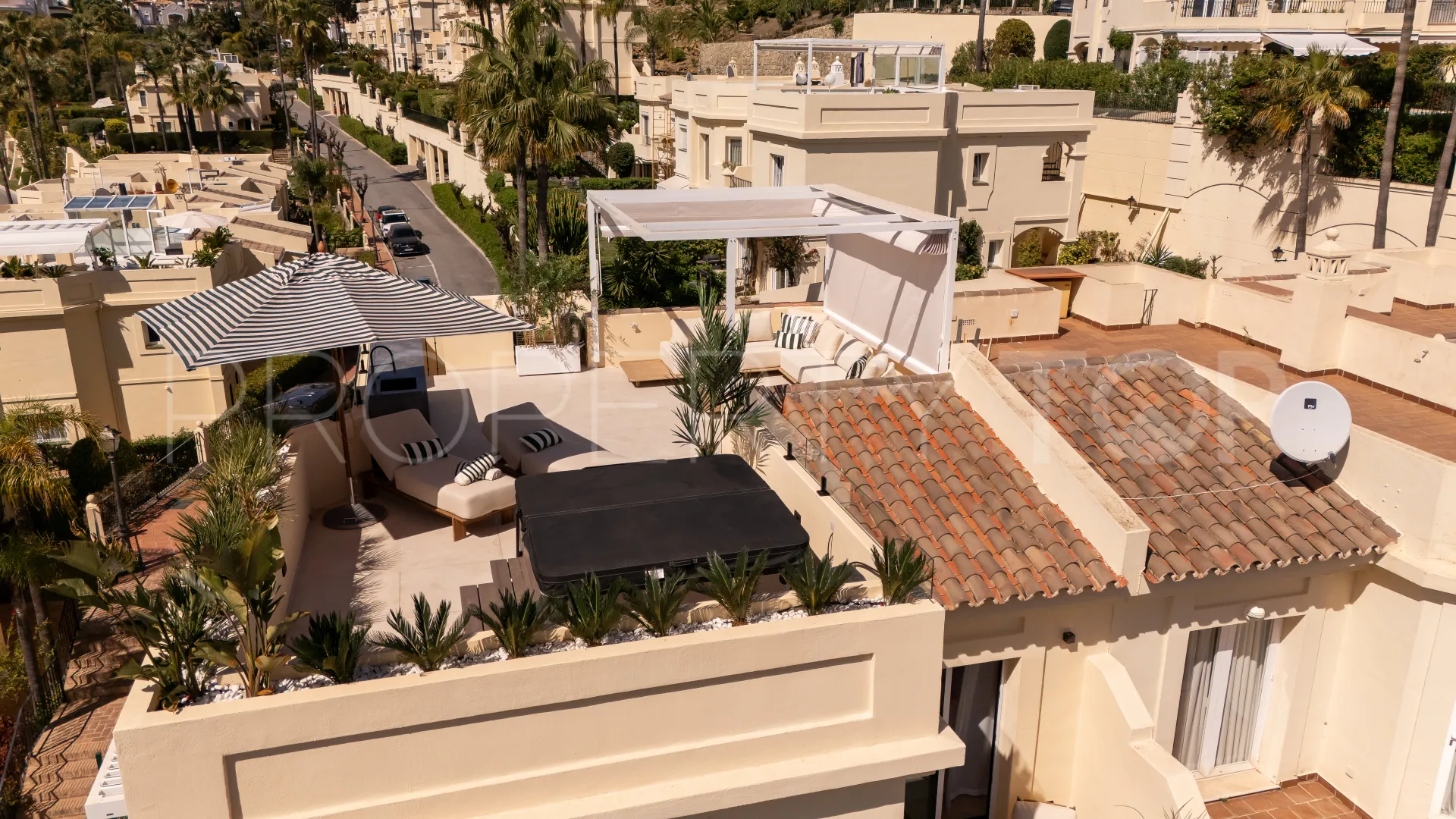 Buy town house in La Quinta Hills