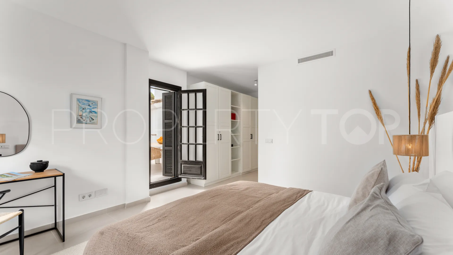 Comprar apartamento de 3 dormitorios en Aldea Blanca