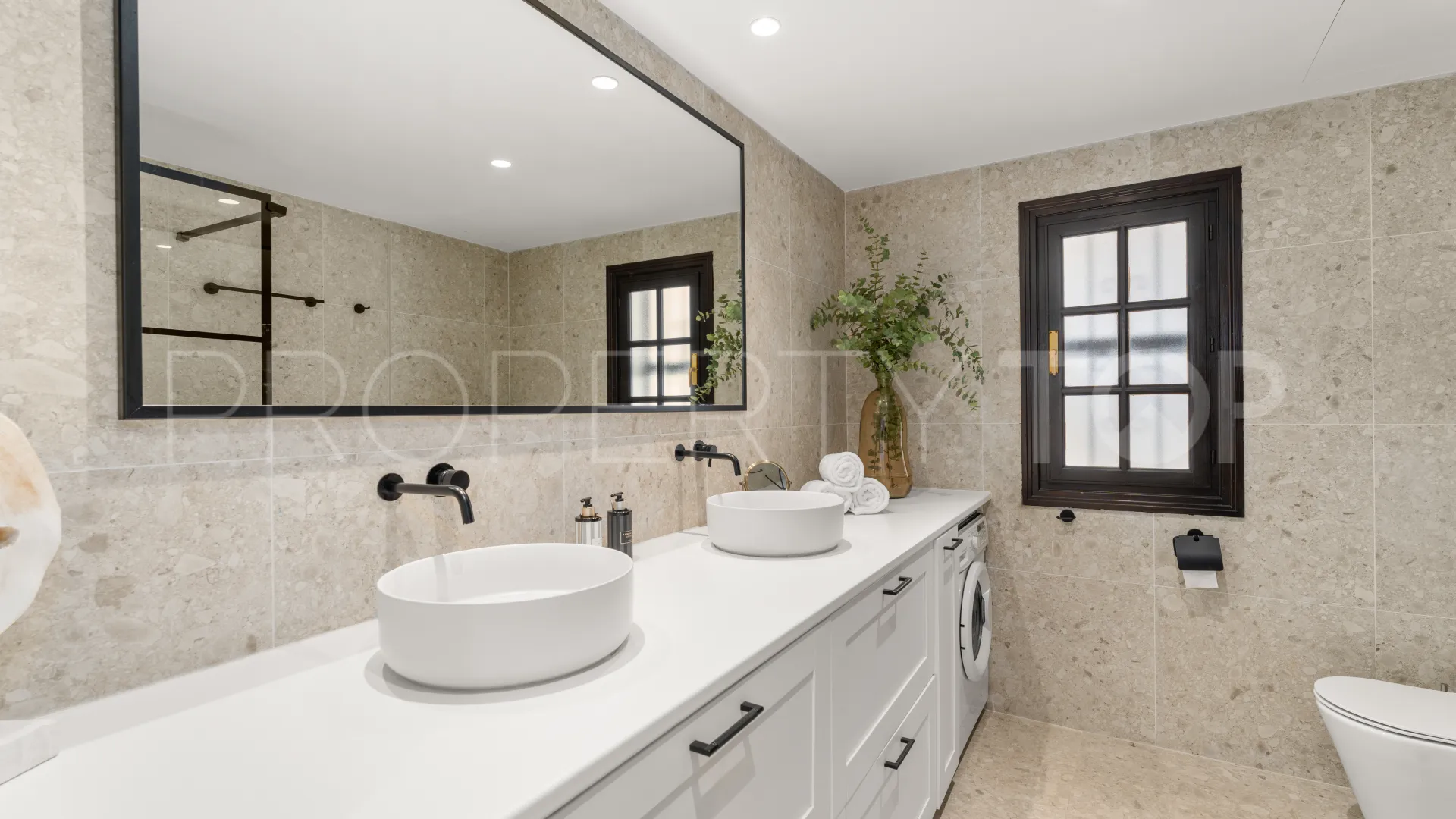 Comprar apartamento de 3 dormitorios en Aldea Blanca