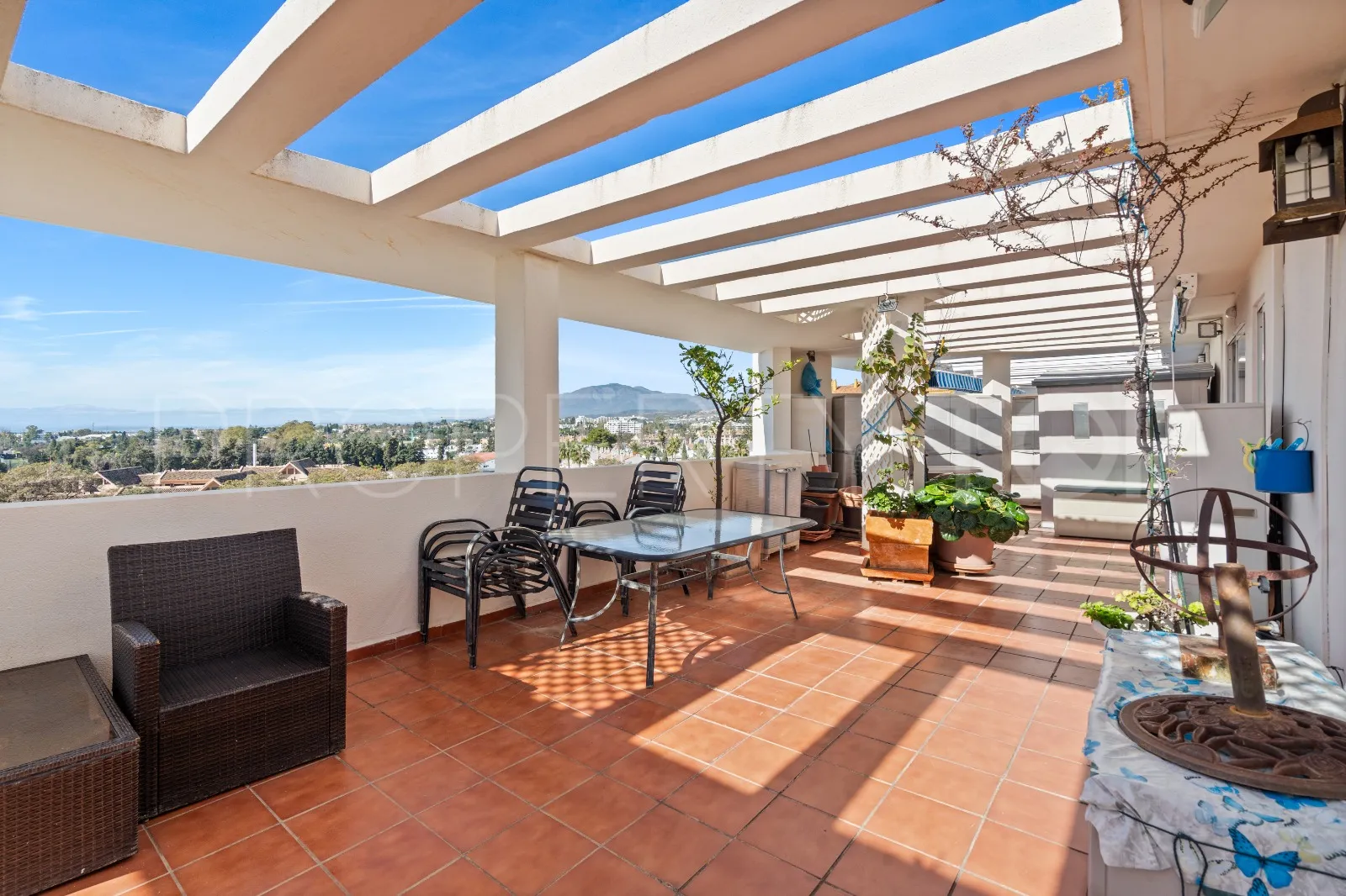 For sale penthouse in San Pedro de Alcantara with 3 bedrooms