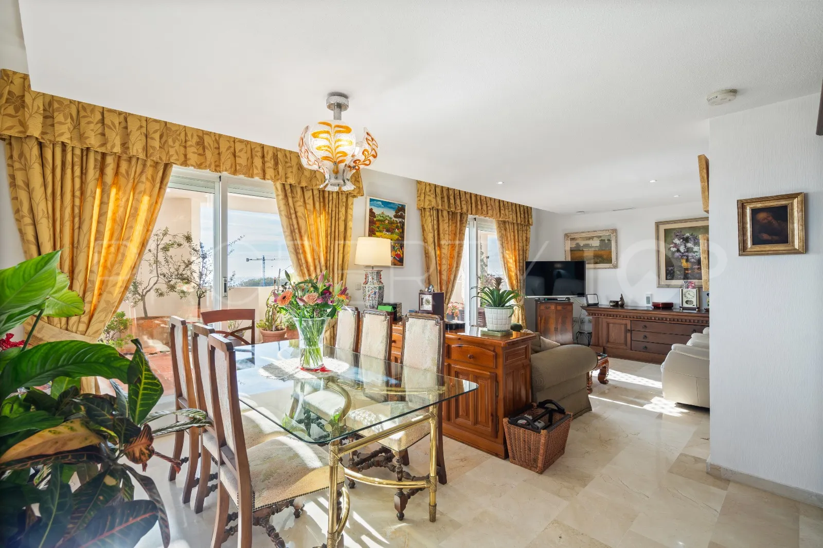 For sale penthouse in San Pedro de Alcantara with 3 bedrooms