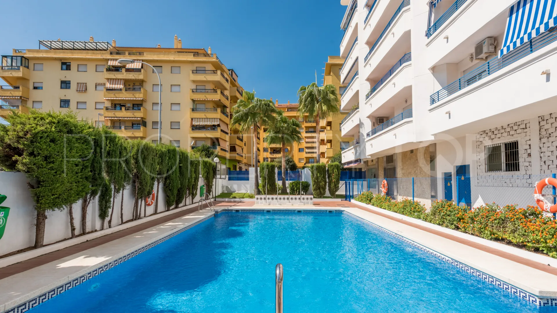 For sale penthouse in San Pedro de Alcantara with 3 bedrooms