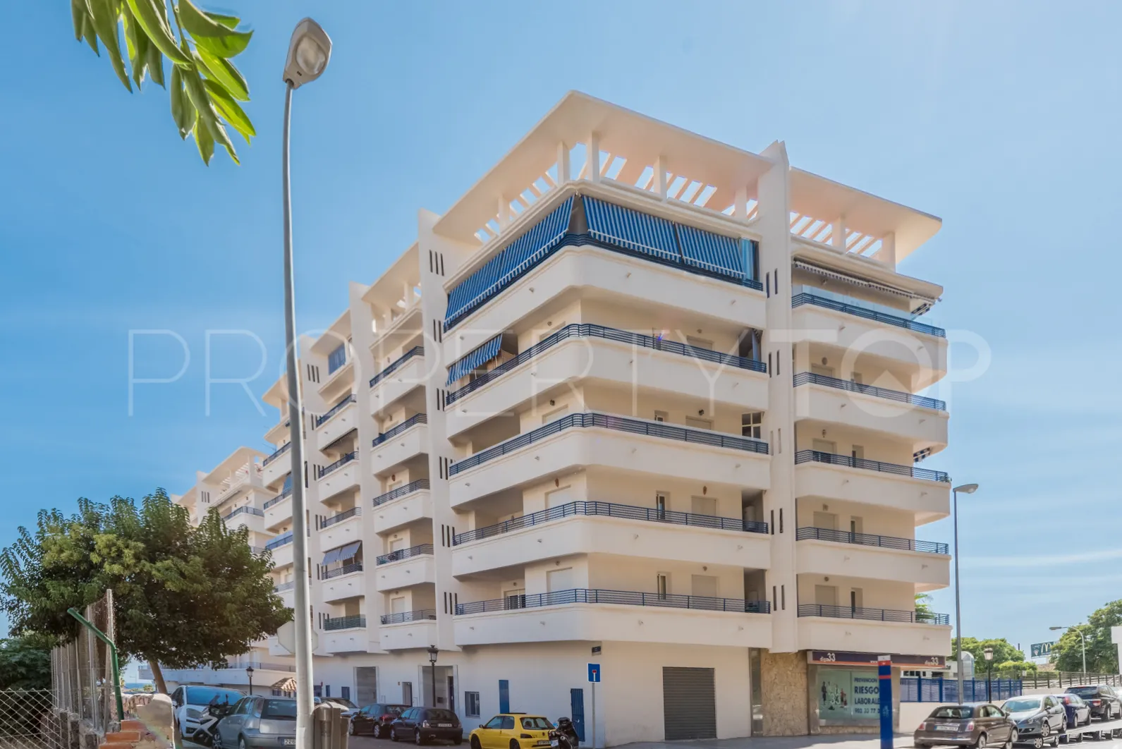For sale penthouse in San Pedro de Alcantara with 3 bedrooms