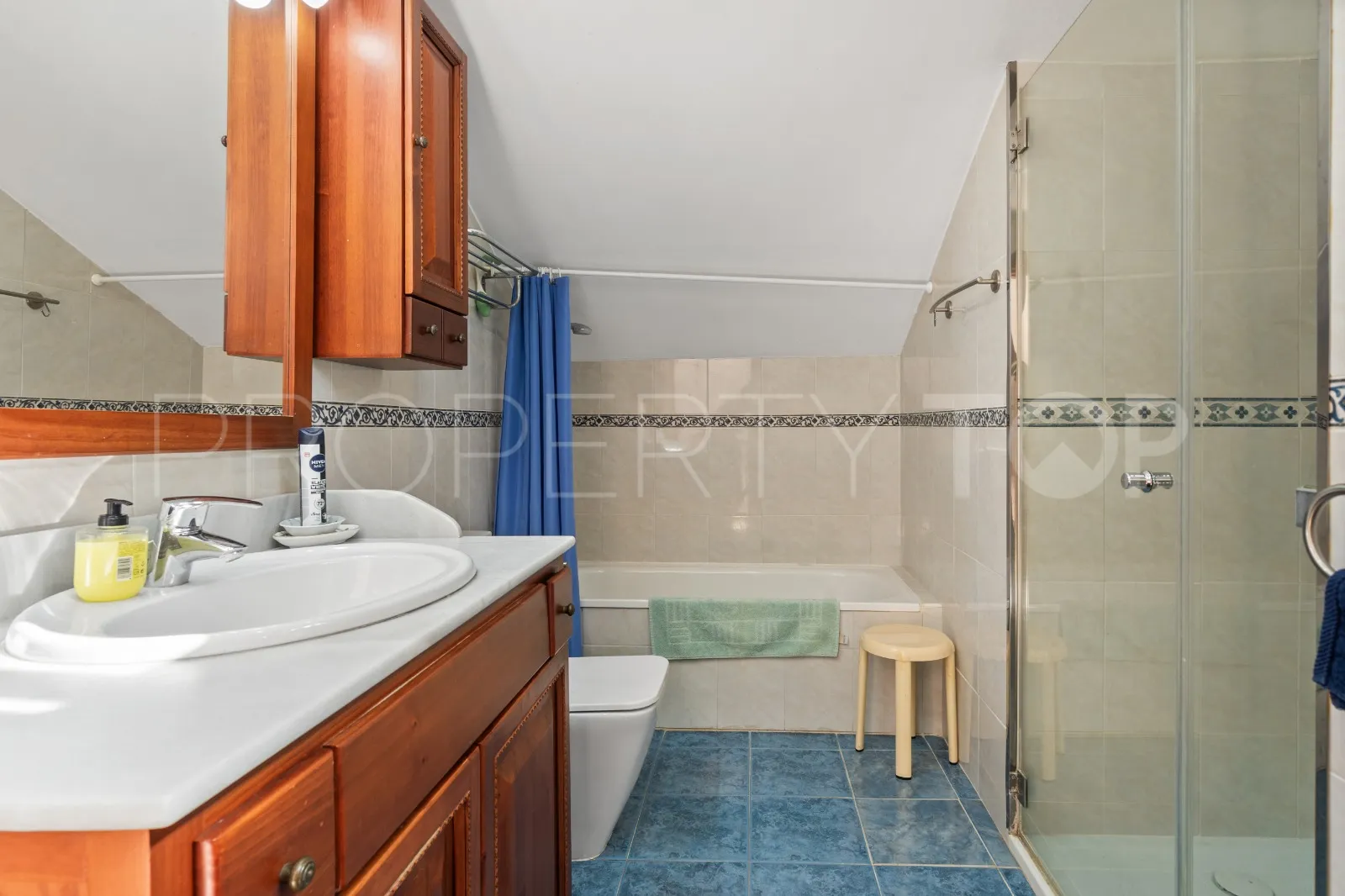 For sale penthouse in San Pedro de Alcantara with 3 bedrooms