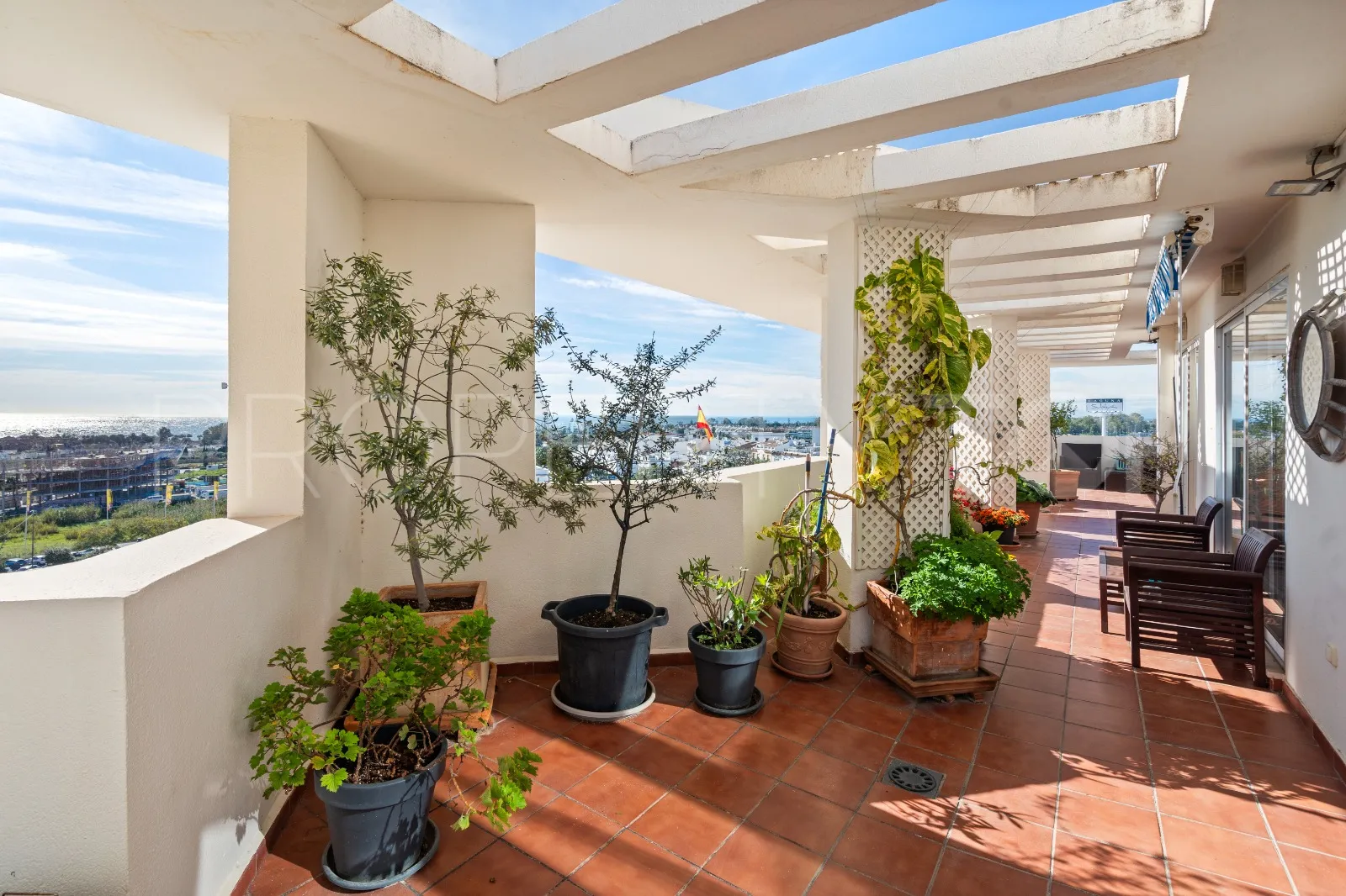 For sale penthouse in San Pedro de Alcantara with 3 bedrooms