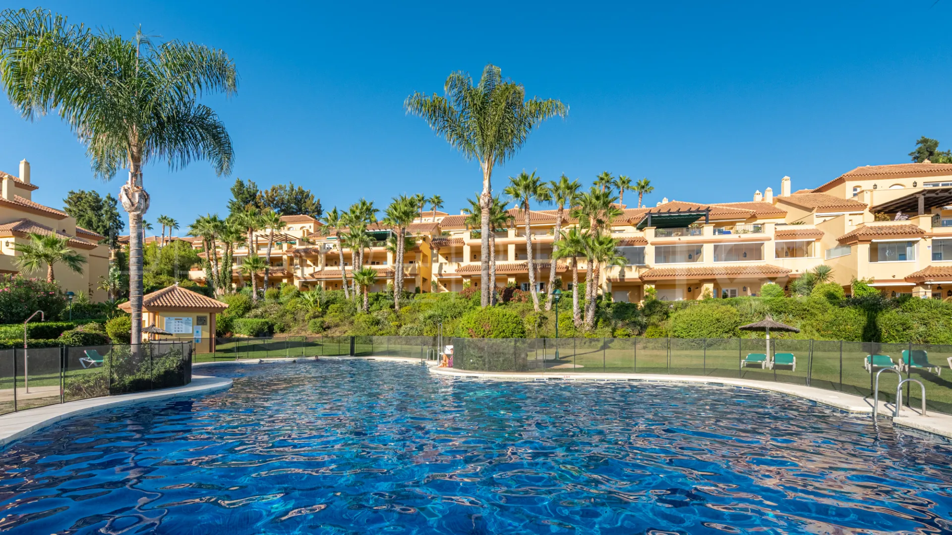 3 bedrooms Cumbres del Rodeo apartment for sale