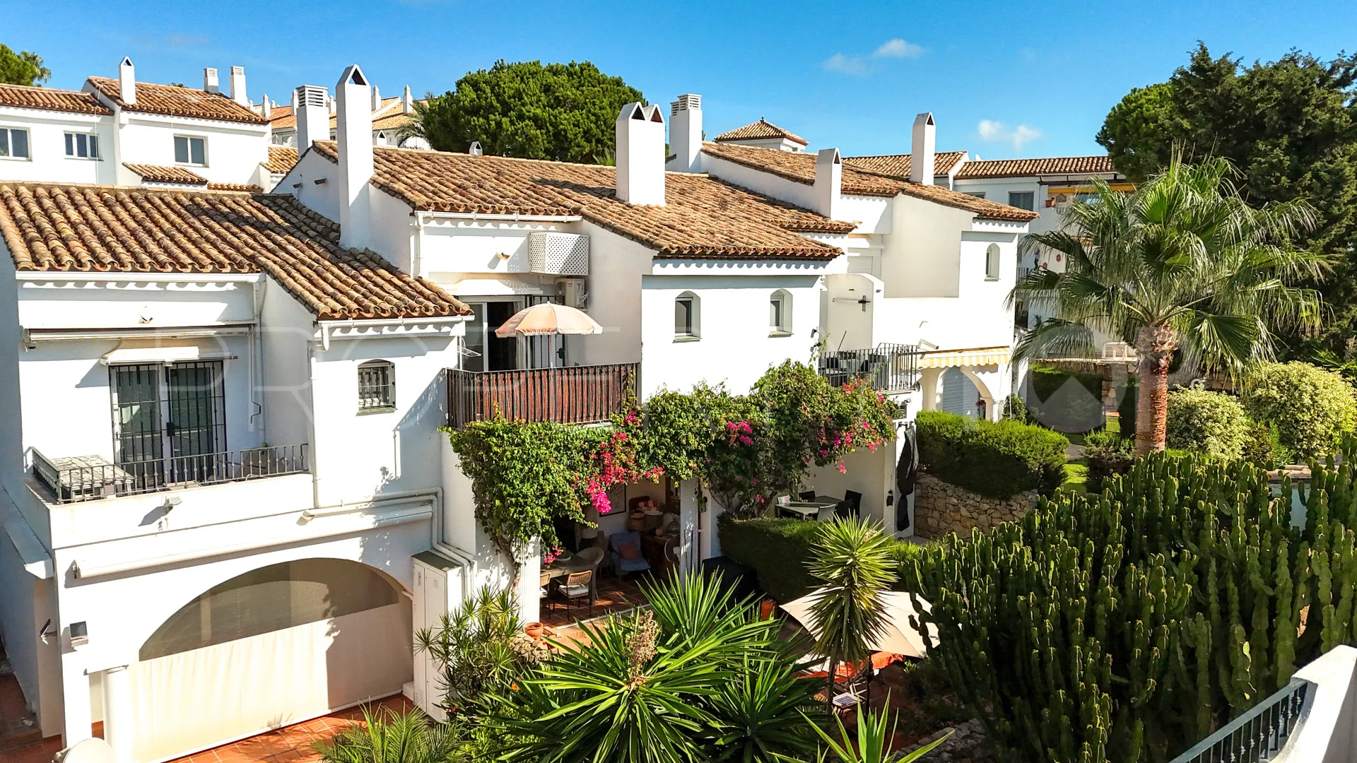 El Paraiso, adosado de 3 dormitorios en venta
