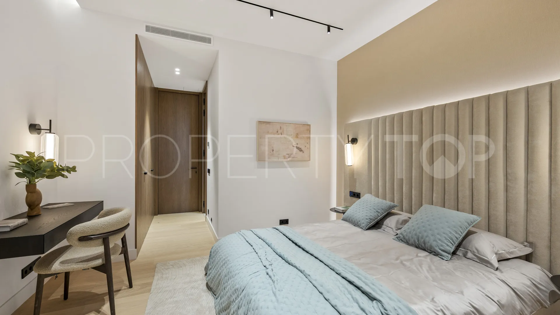 Rocio de Nagüeles, villa de 6 dormitorios en venta