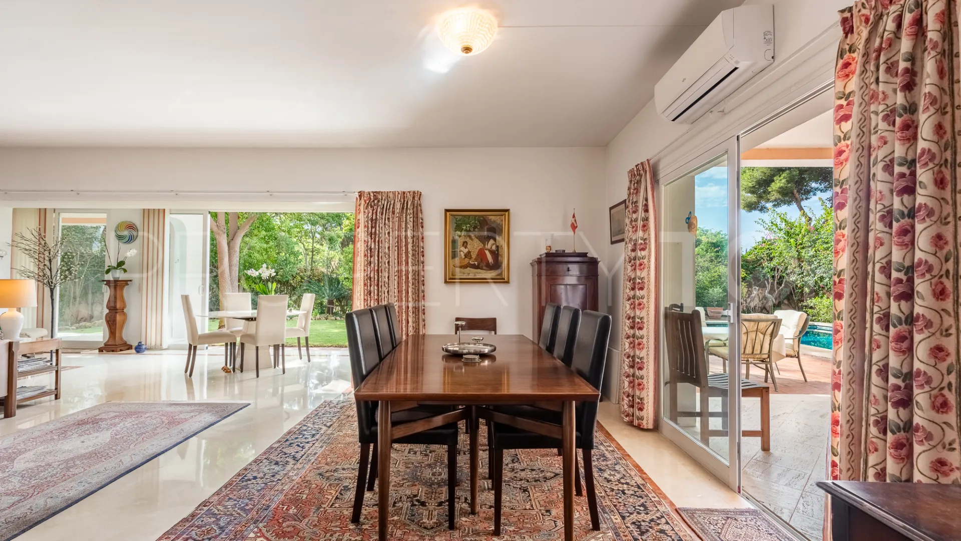 Villa en venta con 4 dormitorios en Paraiso Barronal