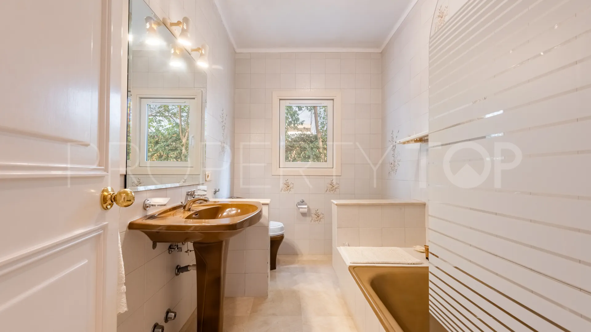 Villa en venta con 4 dormitorios en Paraiso Barronal