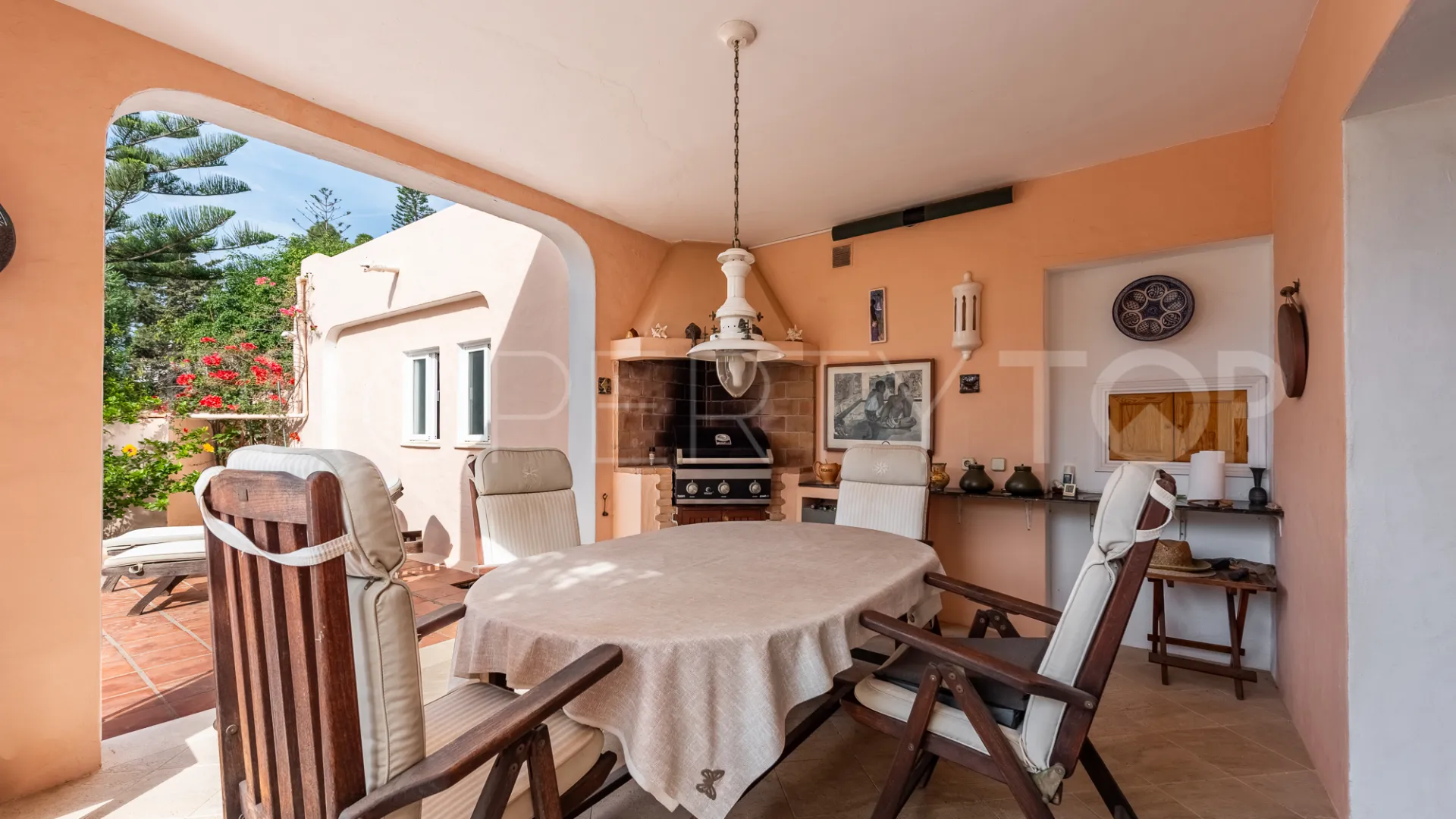 Villa en venta con 4 dormitorios en Paraiso Barronal