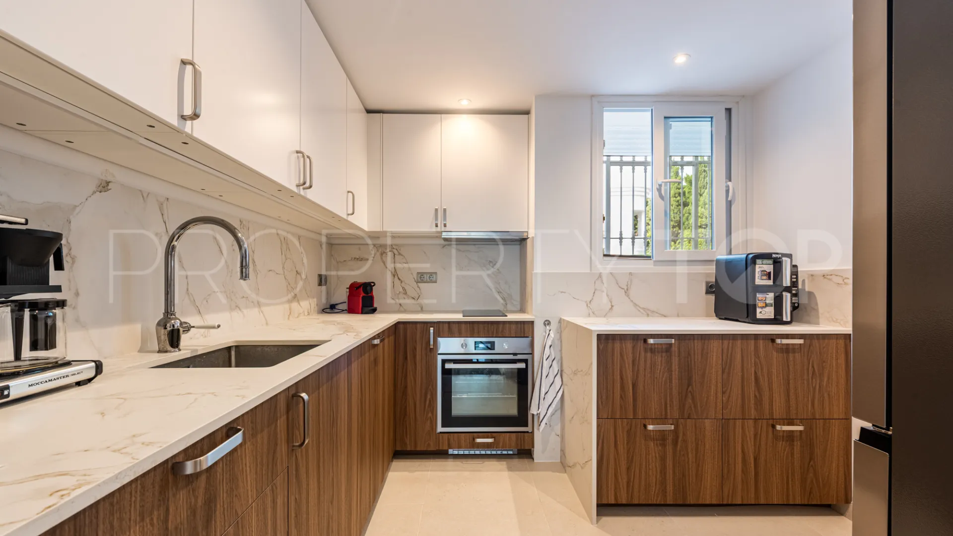 Apartment in El Paraiso for sale