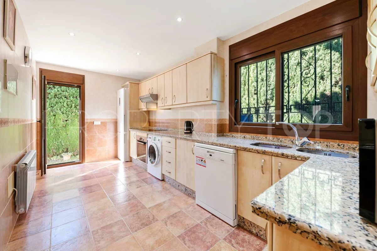 For sale 5 bedrooms villa in Atalaya
