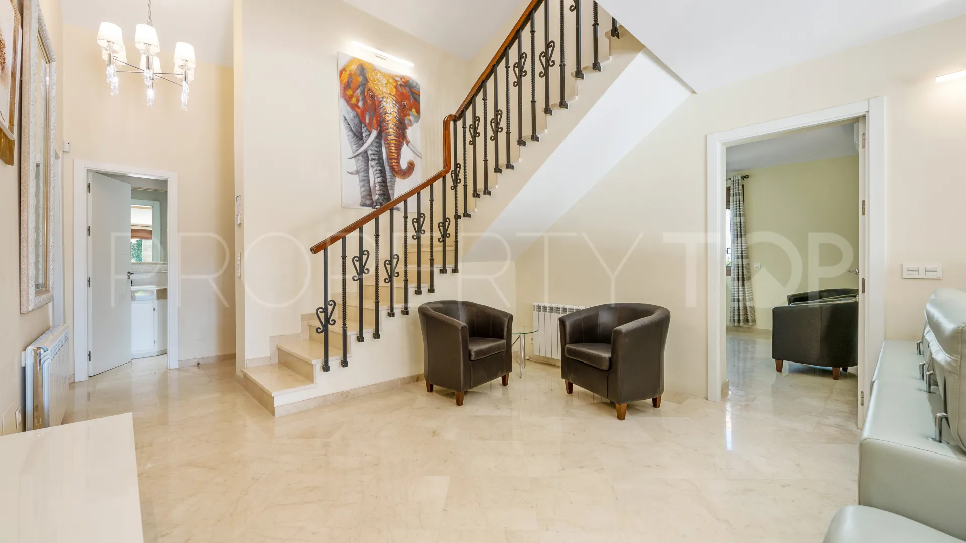 For sale 5 bedrooms villa in Atalaya