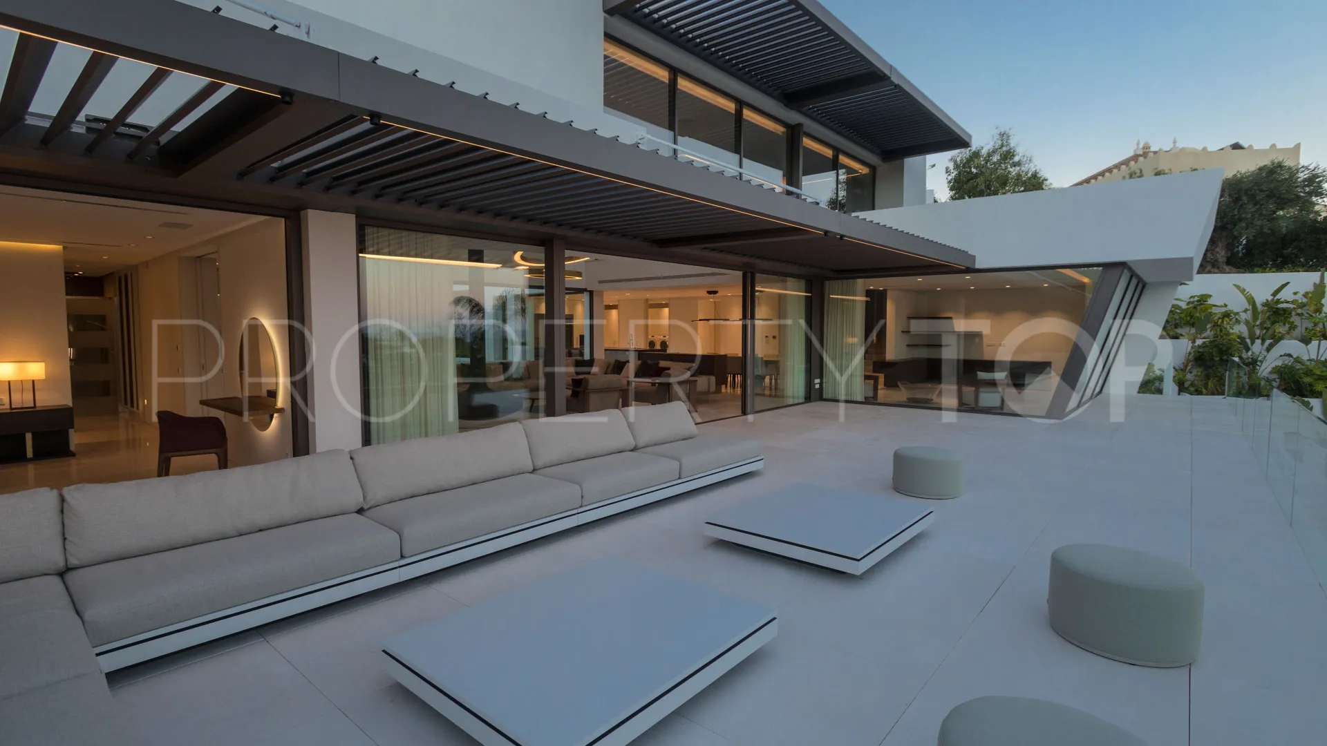 La Quinta, villa con 6 dormitorios en venta